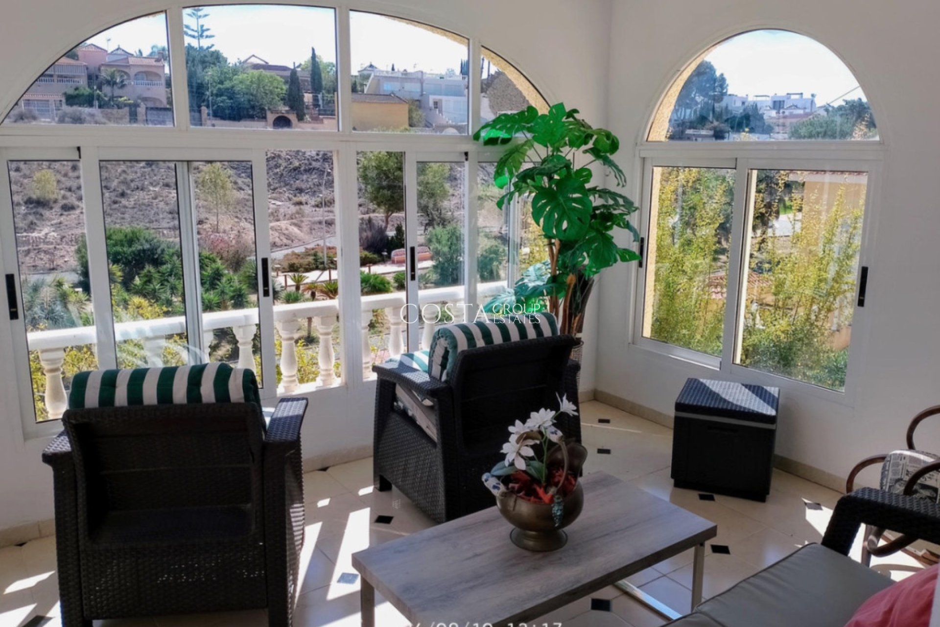 Resale - Villa -
Torrevieja - Torrevieja Centro