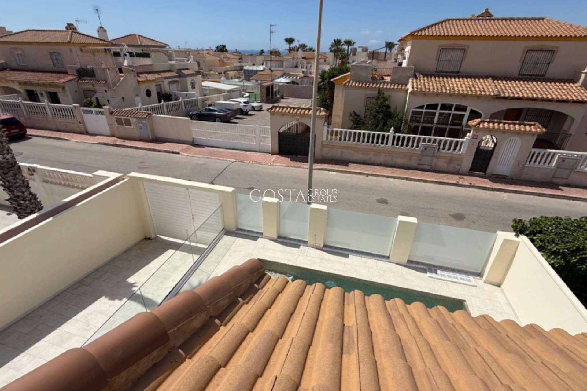 Resale - Villa -
Torrevieja - Torrevieja Centro