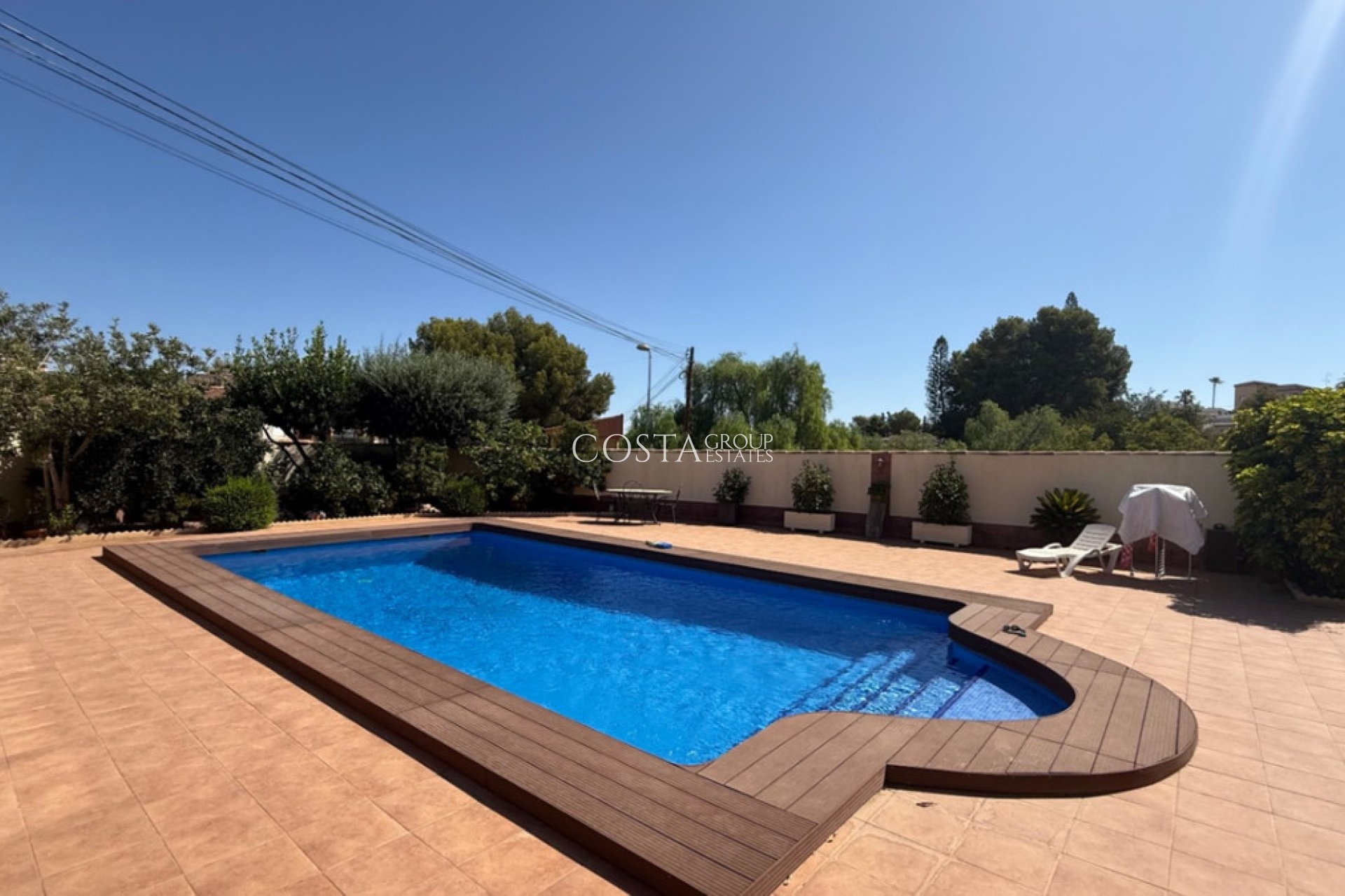 Resale - Villa -
Torrevieja - Torrevieja Centro