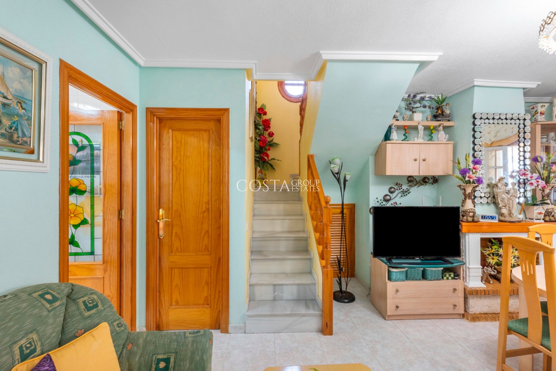 Resale - Villa -
Torrevieja - Torrevieja Centro