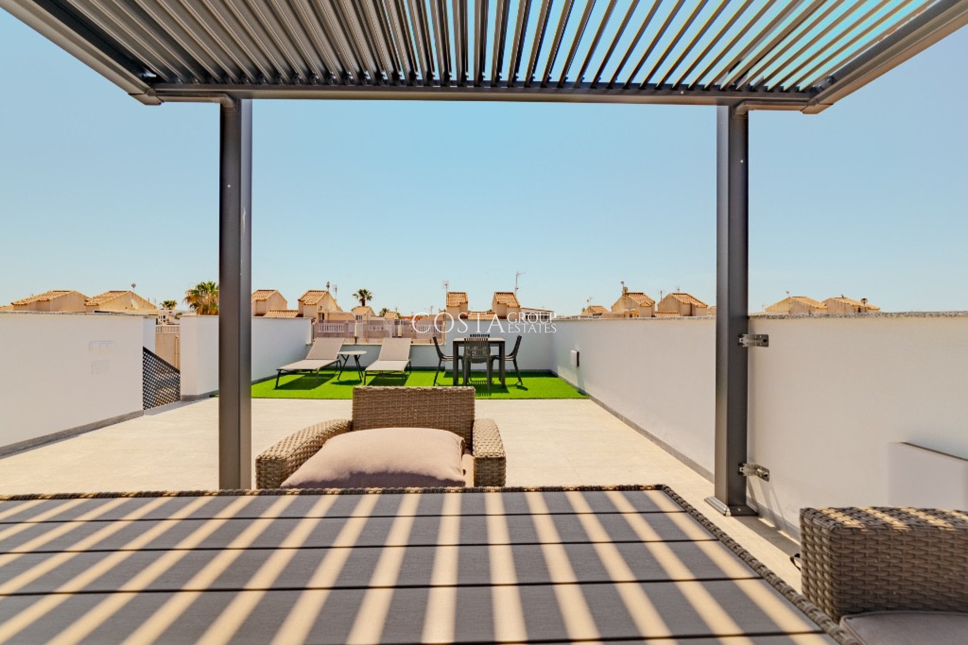 Resale - Villa -
Torrevieja - Torrevieja Centro