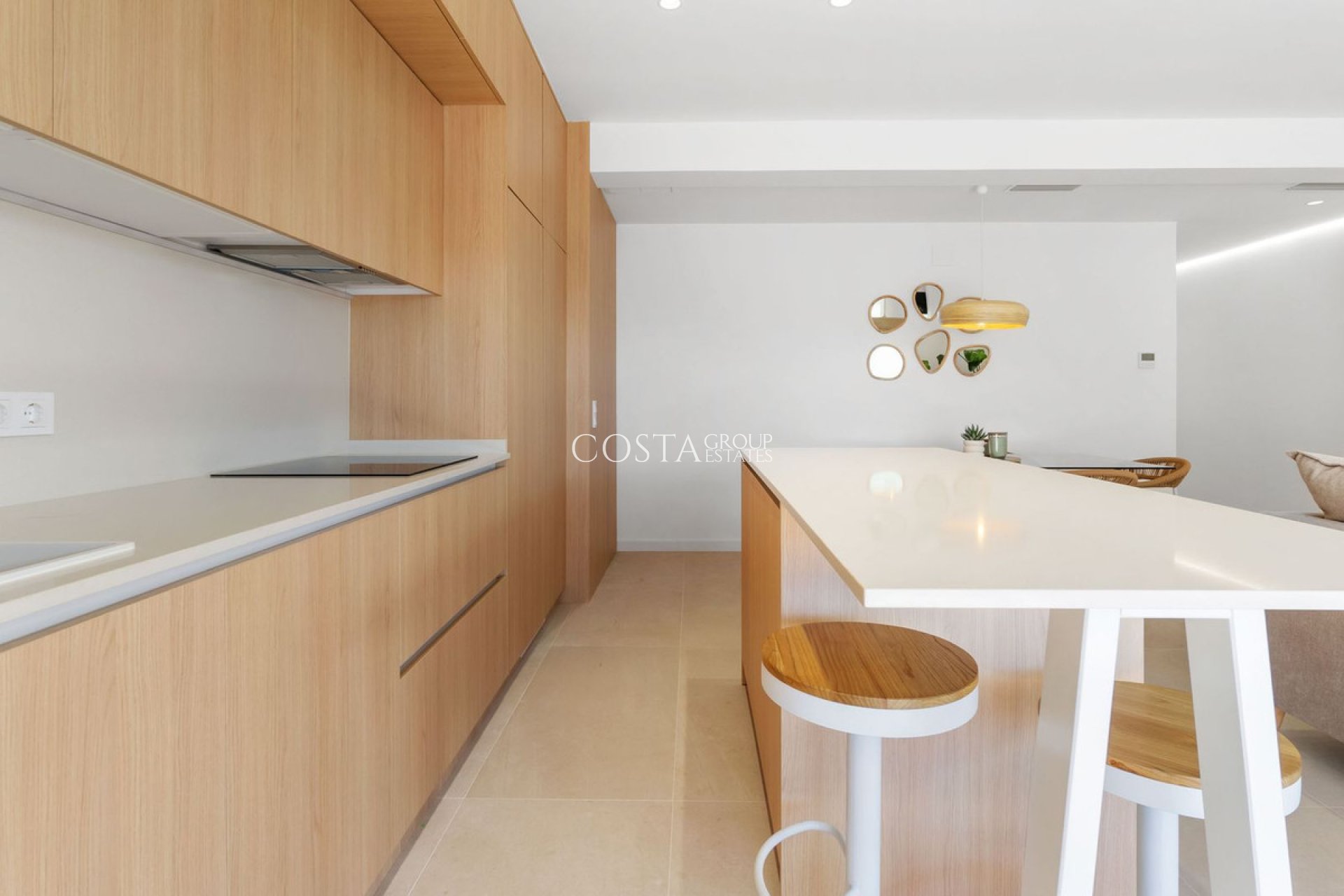 Resale - Villa -
Torrevieja - Torrevieja Centro