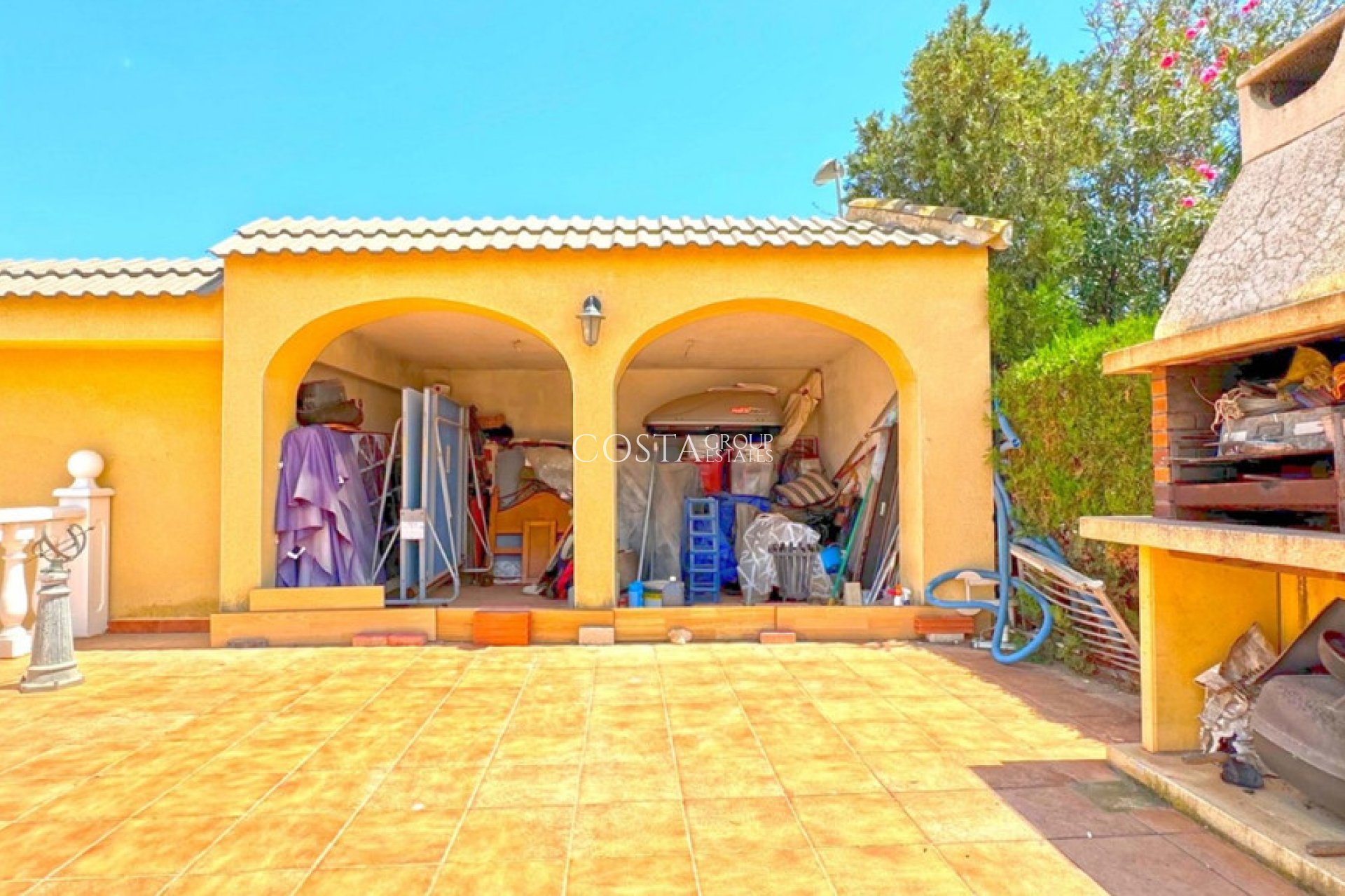 Resale - Villa -
Torrevieja - Torrevieja Centro