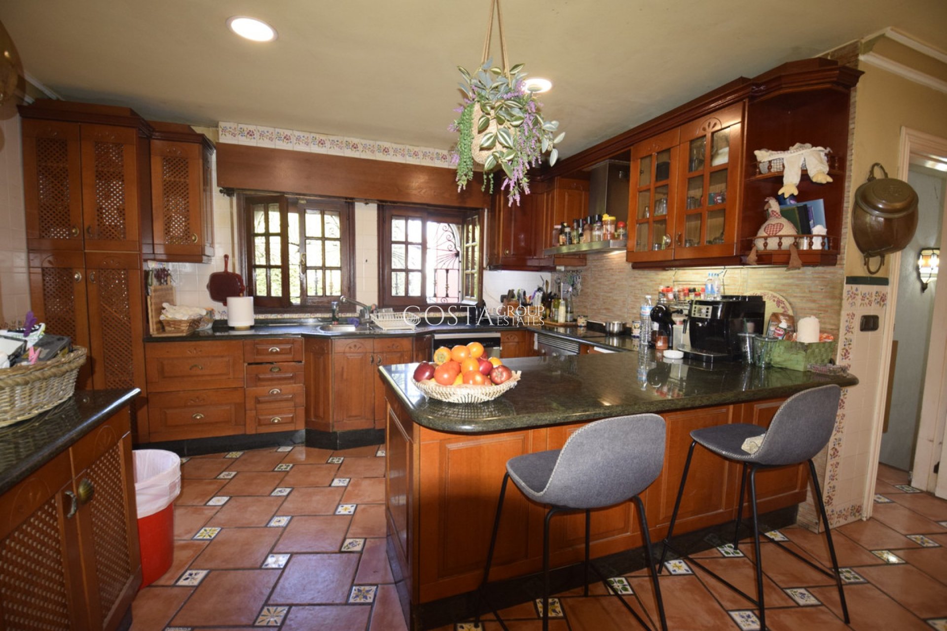 Resale - Villa -
Torrevieja - Torrevieja Centro