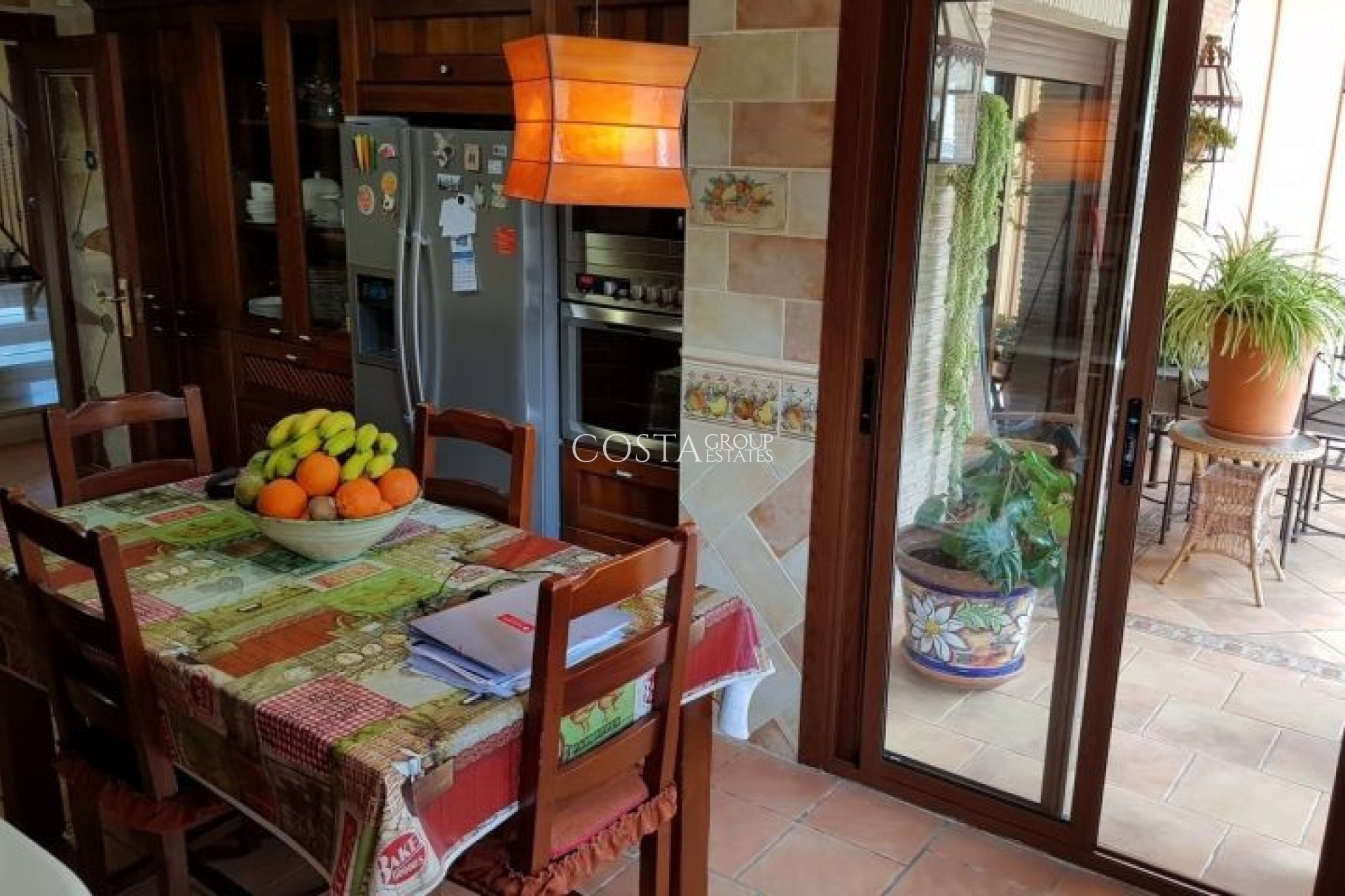 Resale - Villa -
Torrevieja - Torrevieja Centro