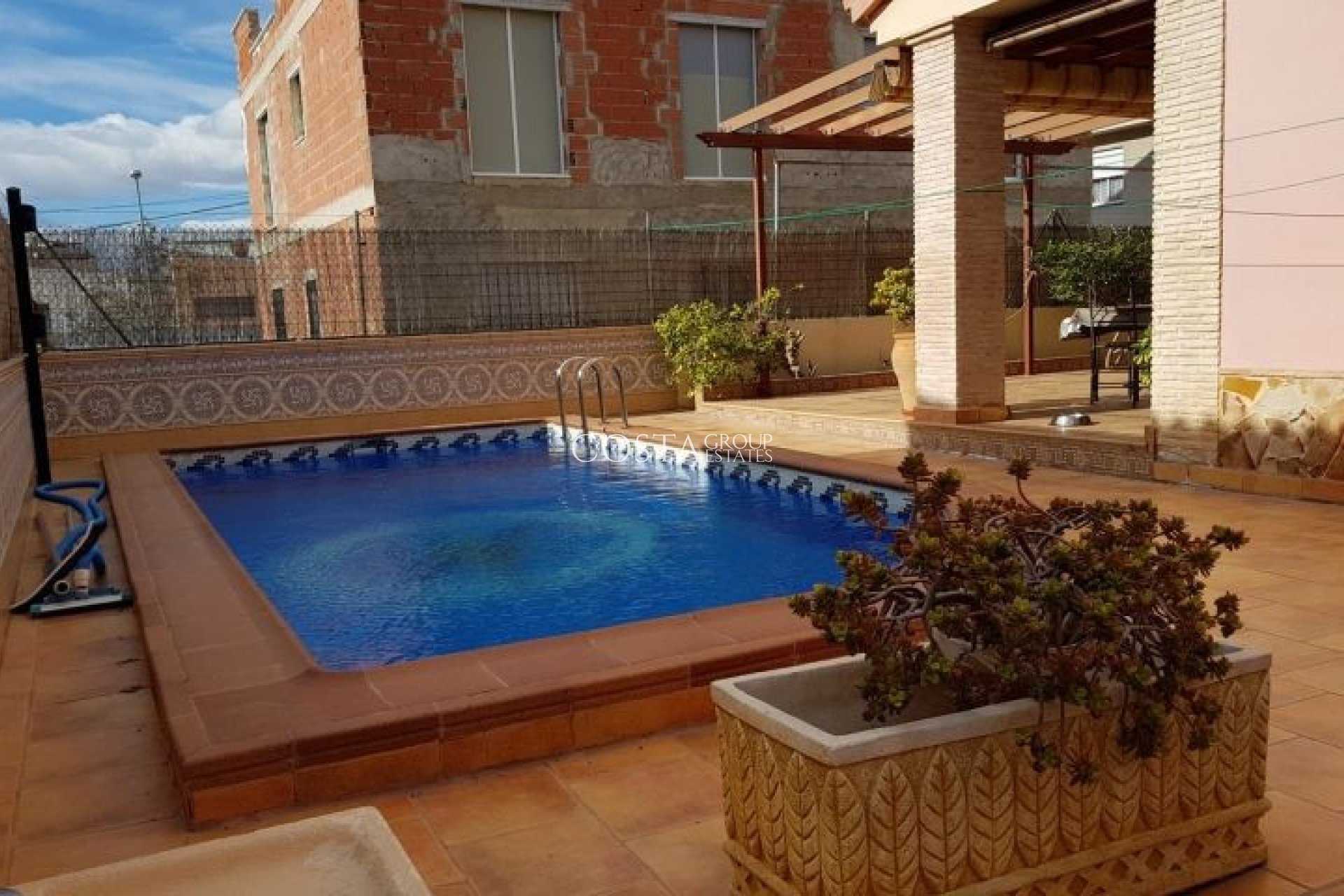 Resale - Villa -
Torrevieja - Torrevieja Centro