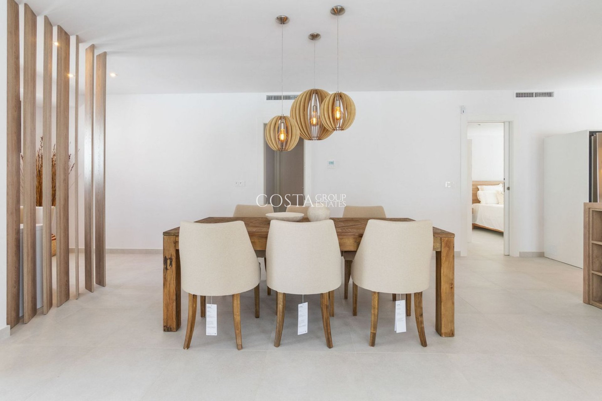 Resale - Villa -
Torrevieja - Torrevieja Centro