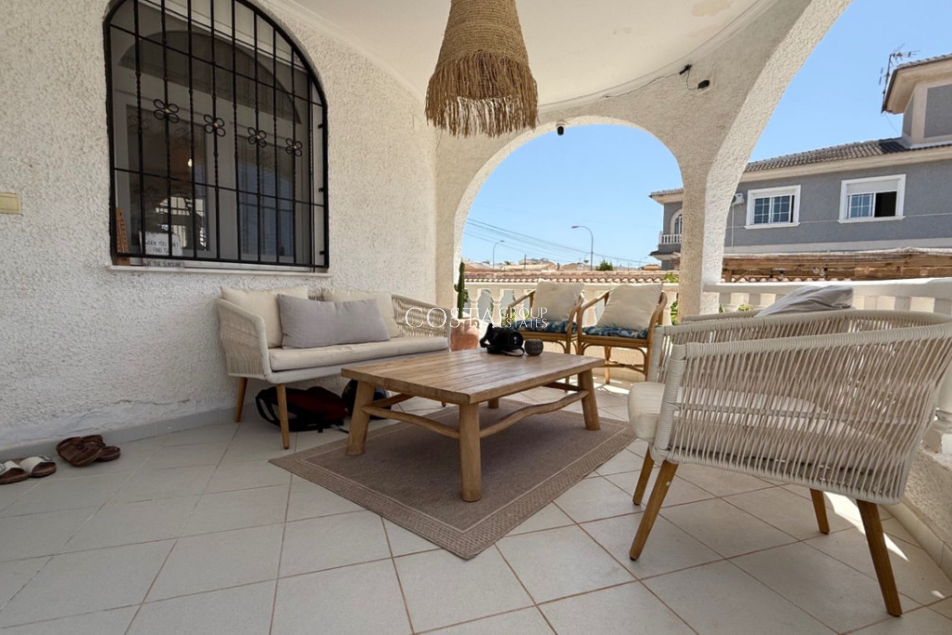 Resale - Villa -
Torrevieja - Torrevieja Centro