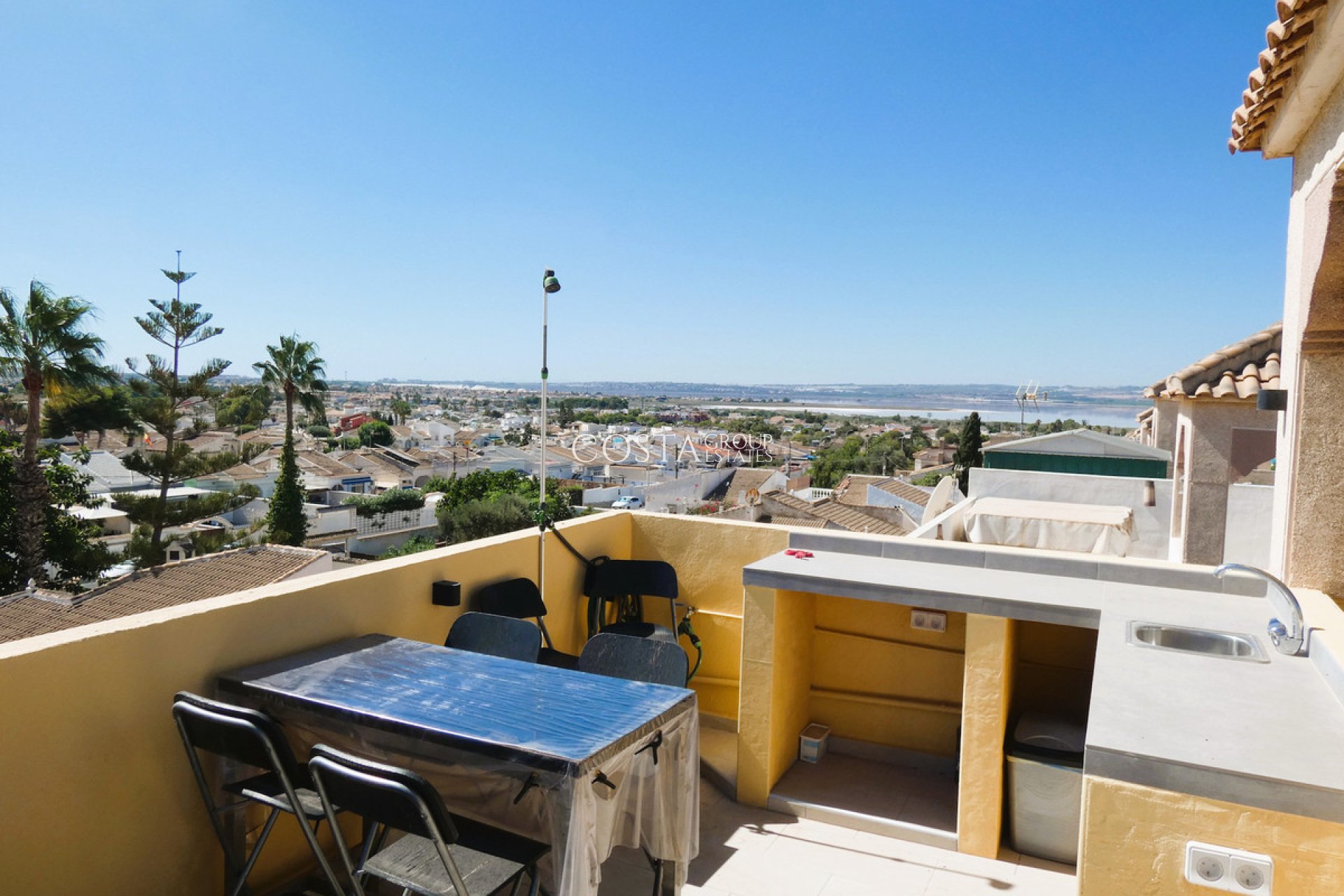 Resale - Villa -
Torrevieja - Torrevieja Centro