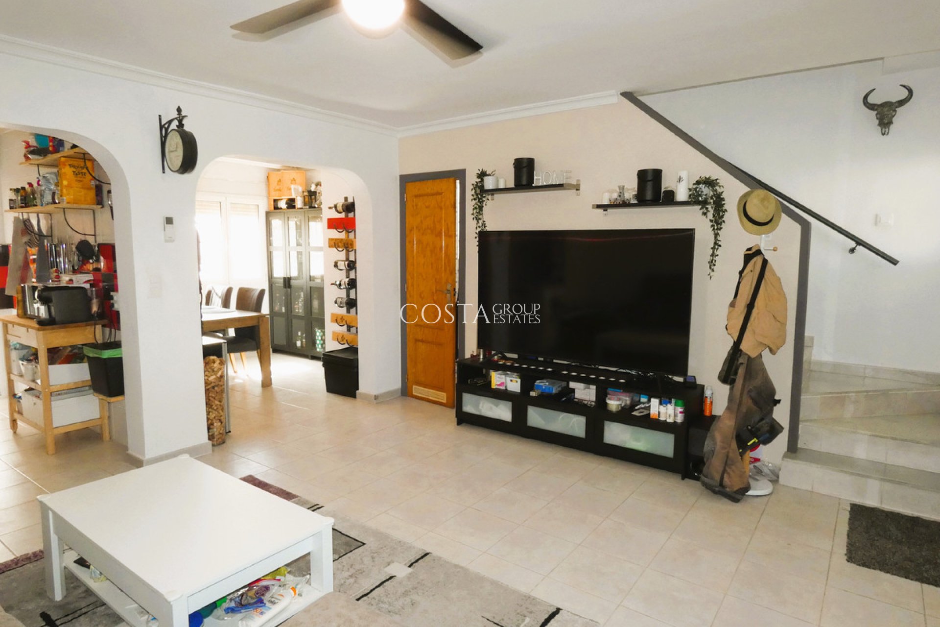 Resale - Villa -
Torrevieja - Torrevieja Centro