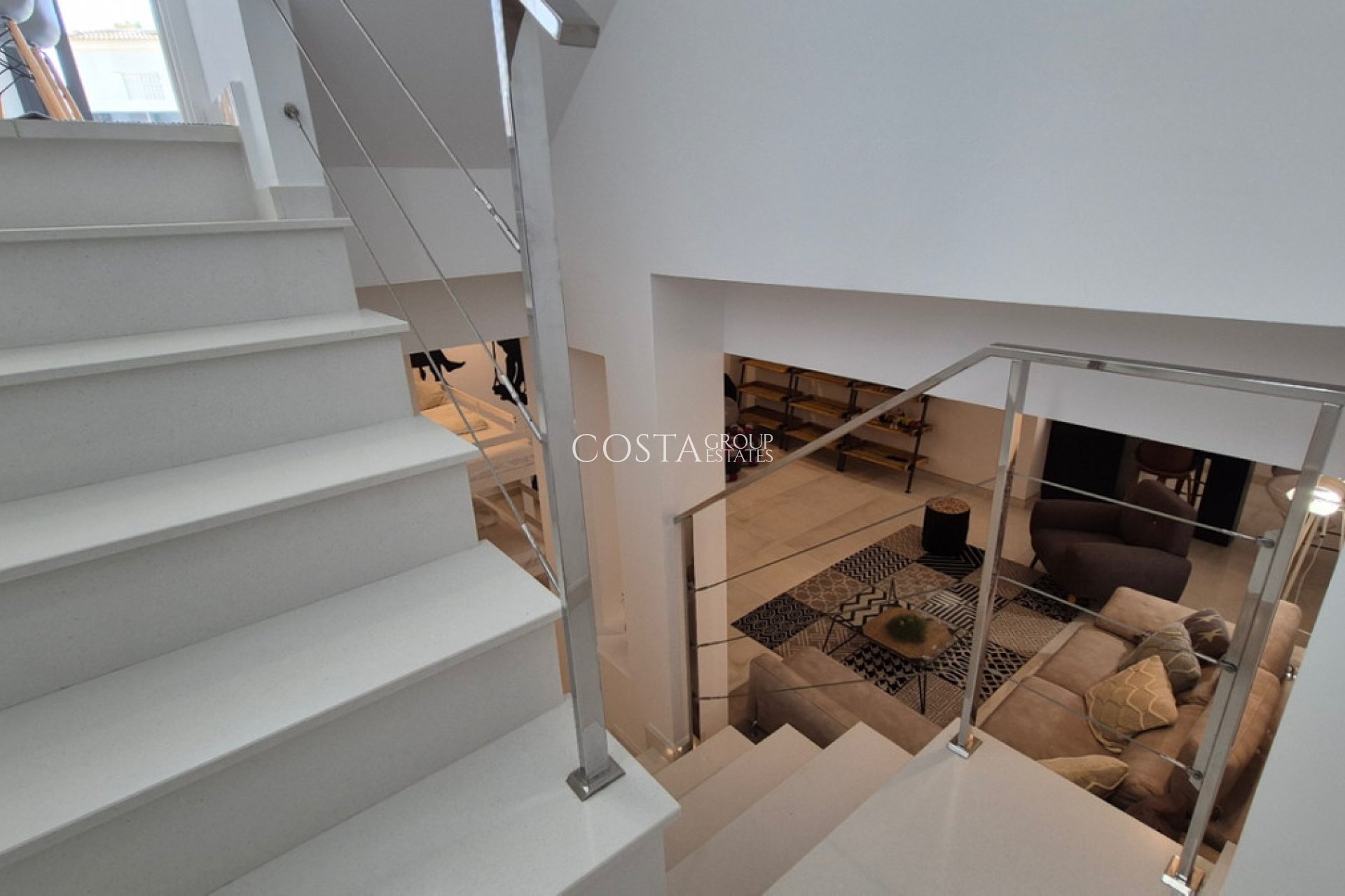 Resale - Villa -
Torrevieja - Torrevieja Centro