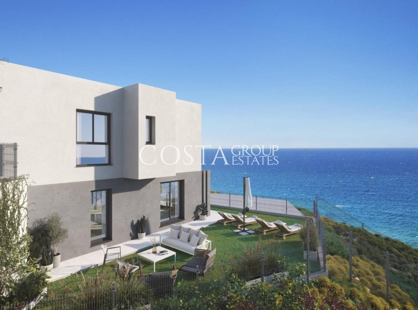 Resale - Villa -
Vélez Málaga - Castillo de Lagos