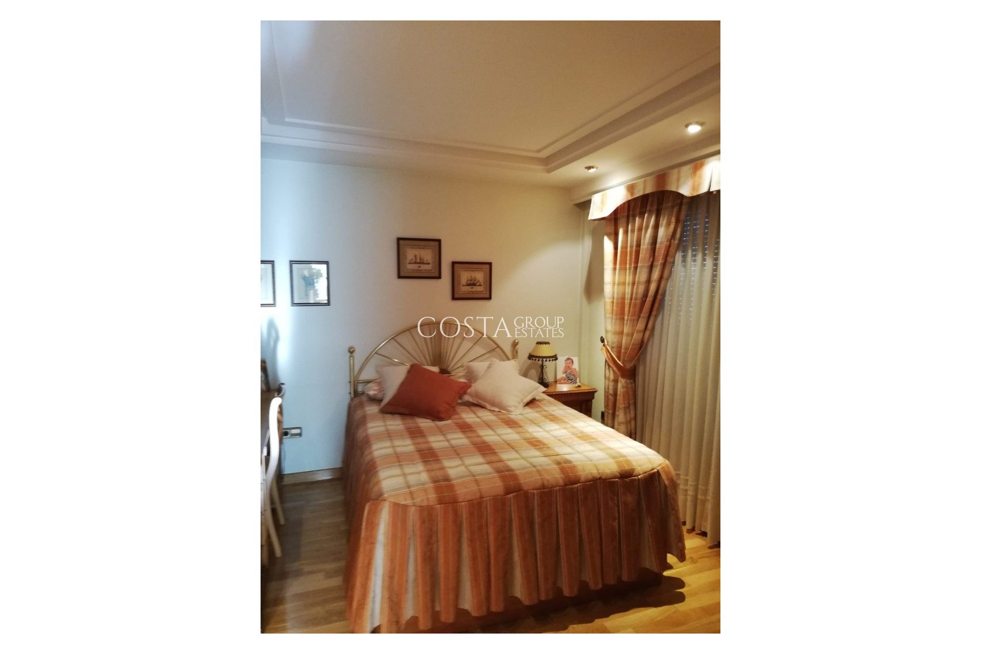 Resale - Villa -
Yecla - Yecla Centro