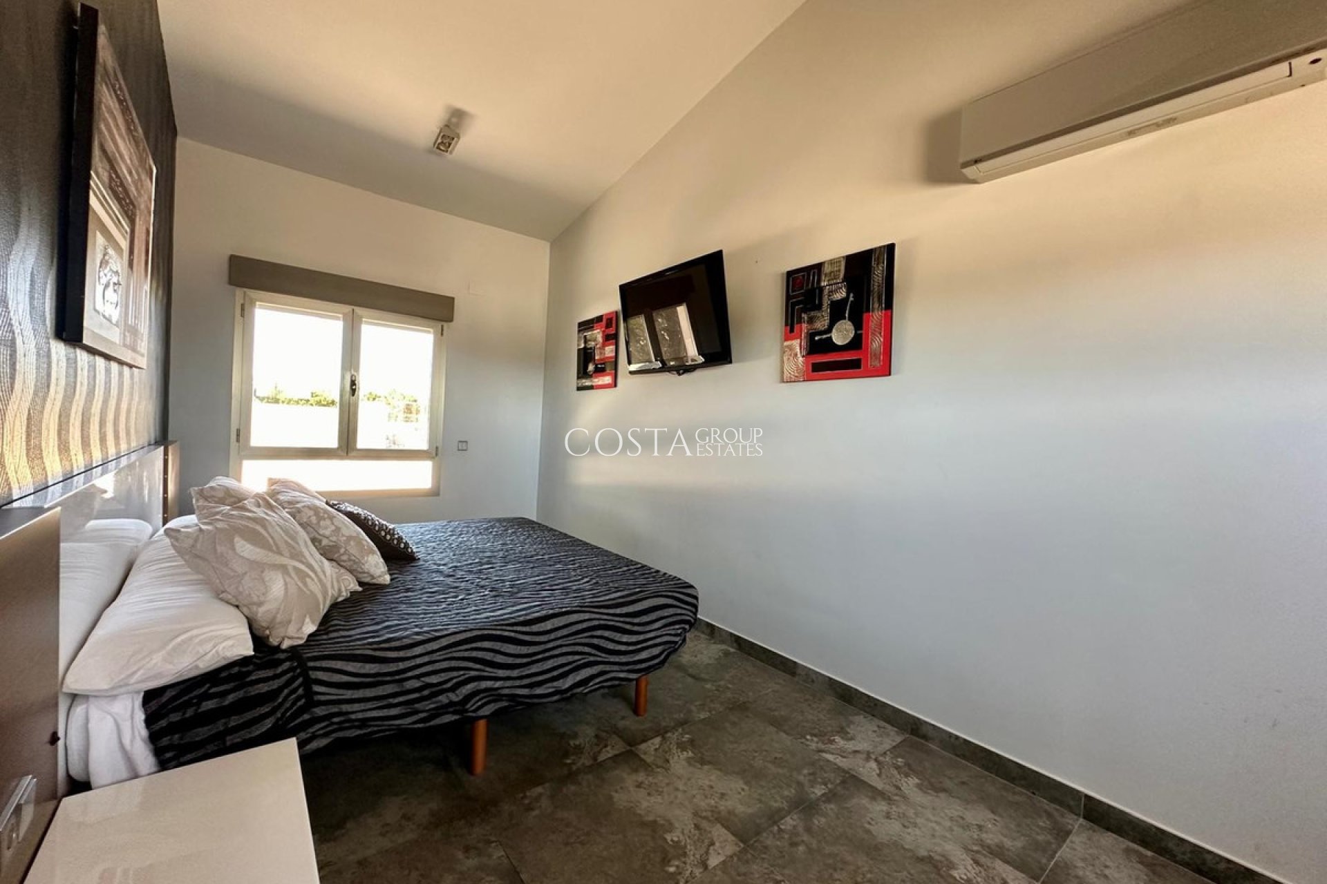 Resale - Villa -
Yecla - Yecla Centro