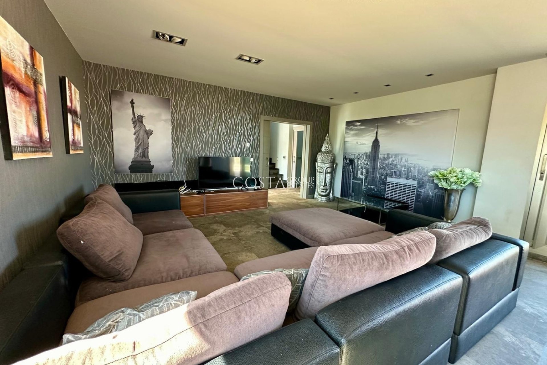 Resale - Villa -
Yecla - Yecla Centro