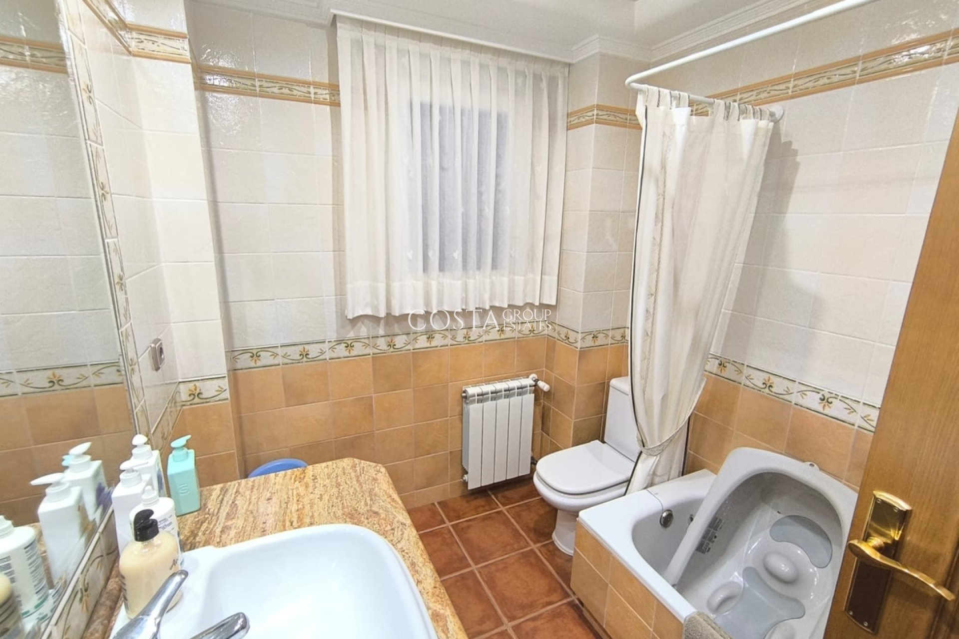 Resale - Villa -
Yecla - Yecla Centro