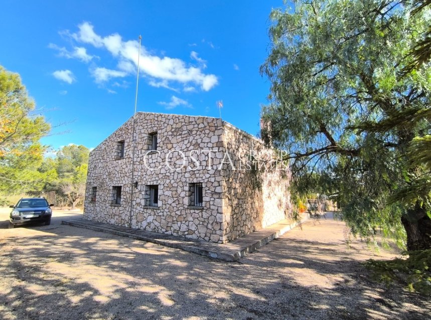 Resale - Villa -
Yecla - Yecla Centro