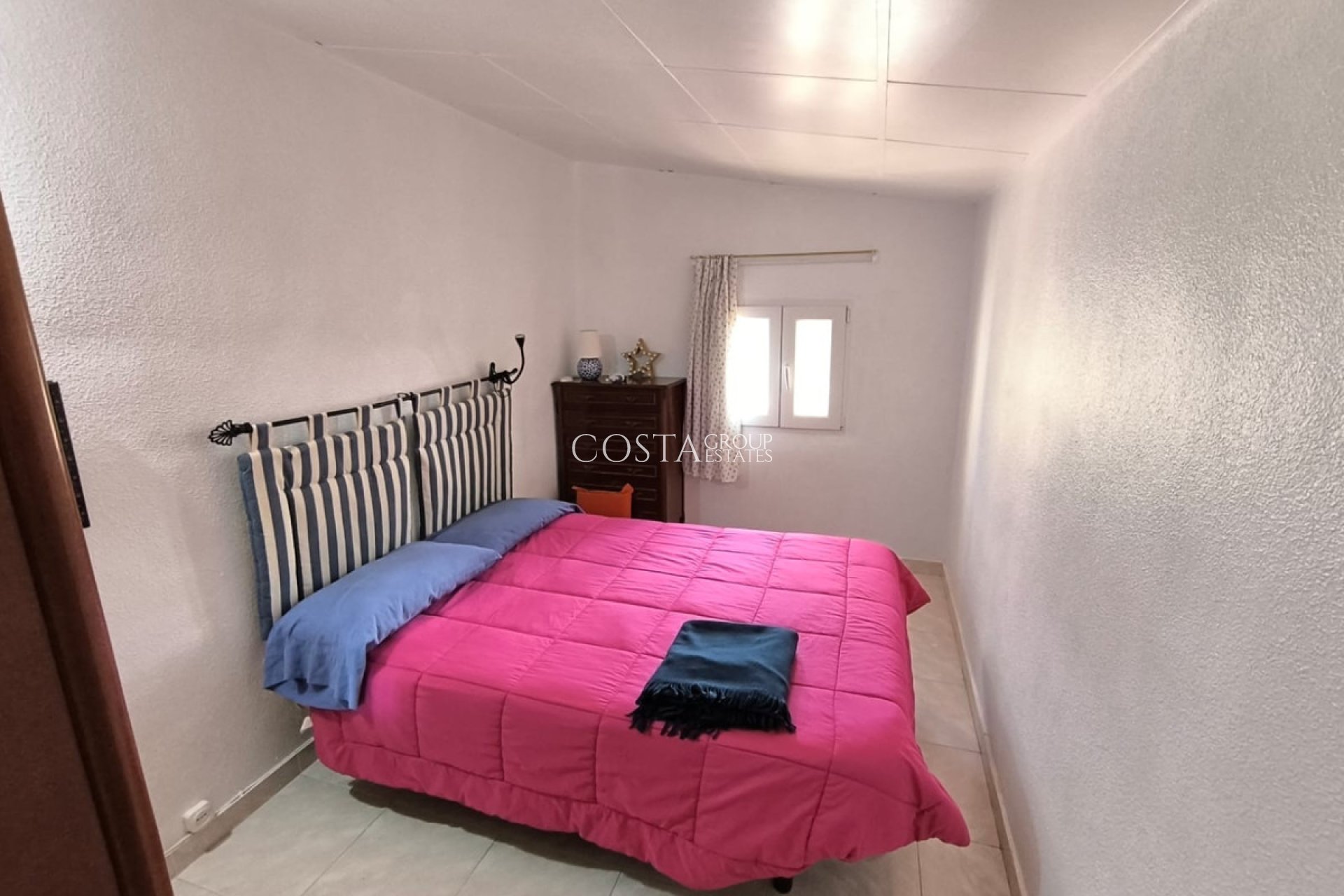 Resale - Villa -
Yecla - Yecla Centro