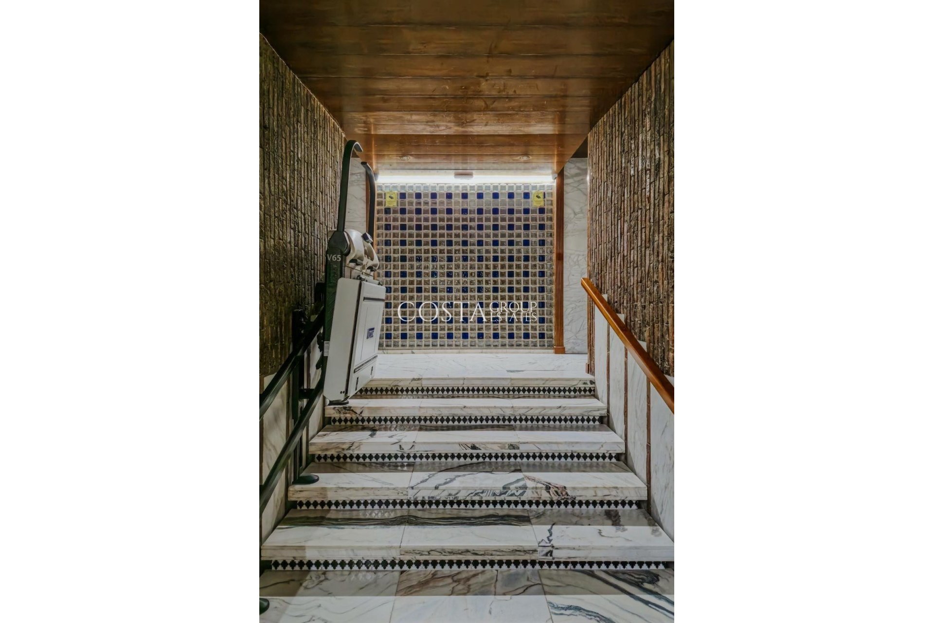 Revente - Apartments -
Alicante - Alicante Centro