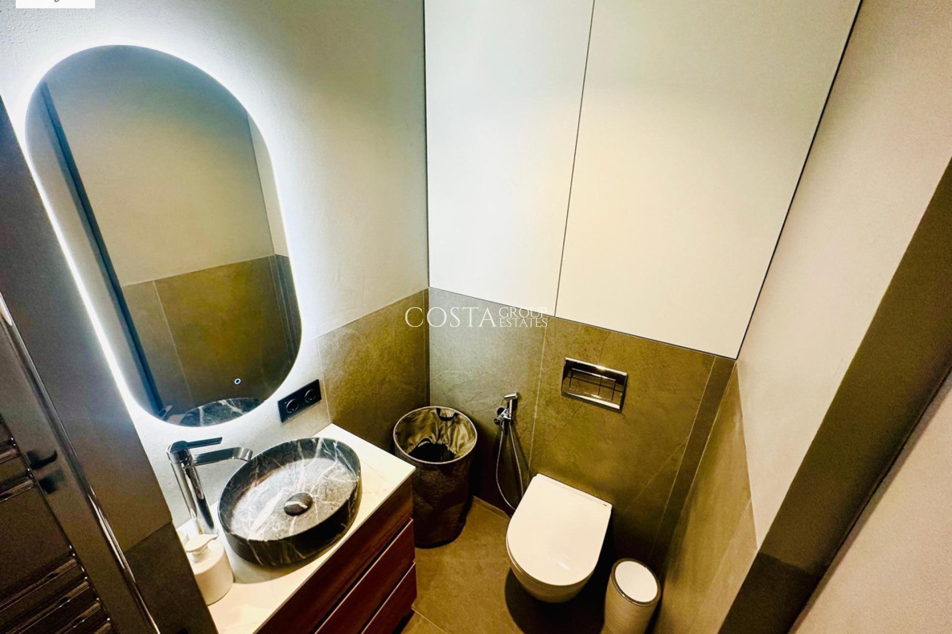 Revente - Apartments -
Alicante - Alicante Centro