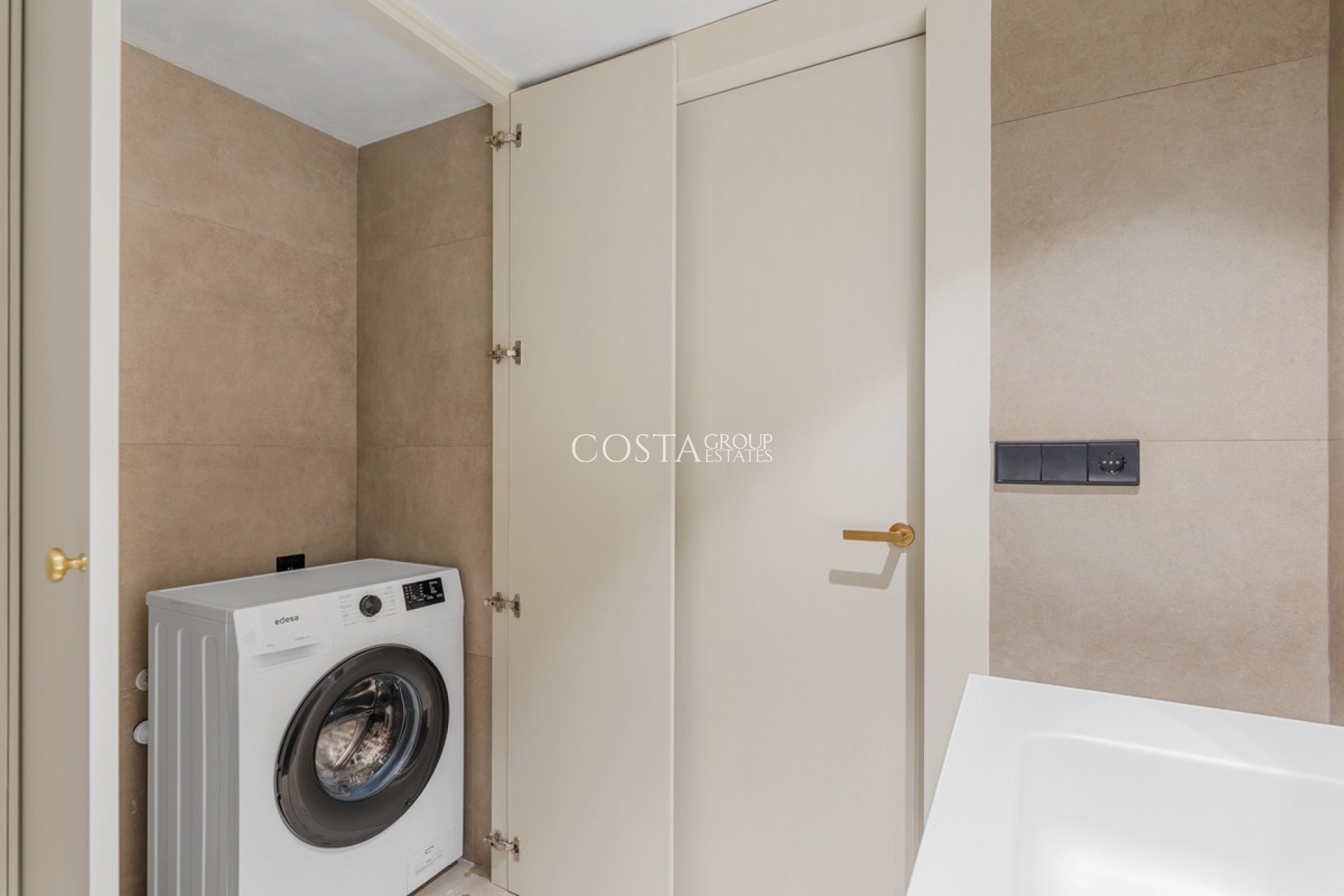 Revente - Apartments -
Alicante - Alicante Centro