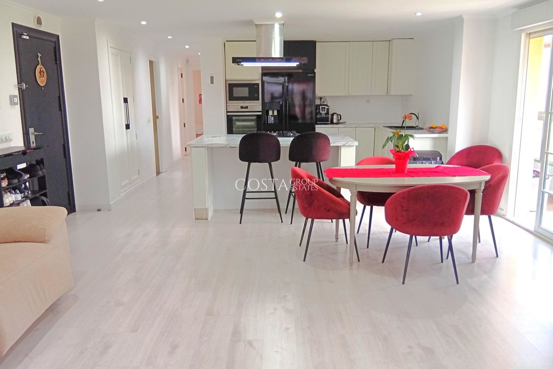 Revente - Apartments -
Alicante - Alicante Centro