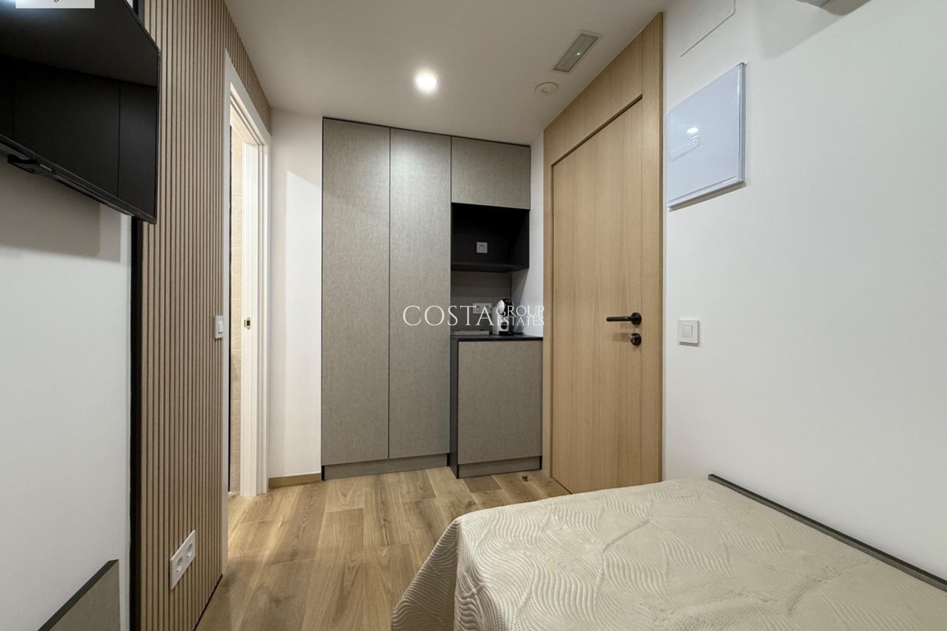 Revente - Apartments -
Alicante - Alicante Centro