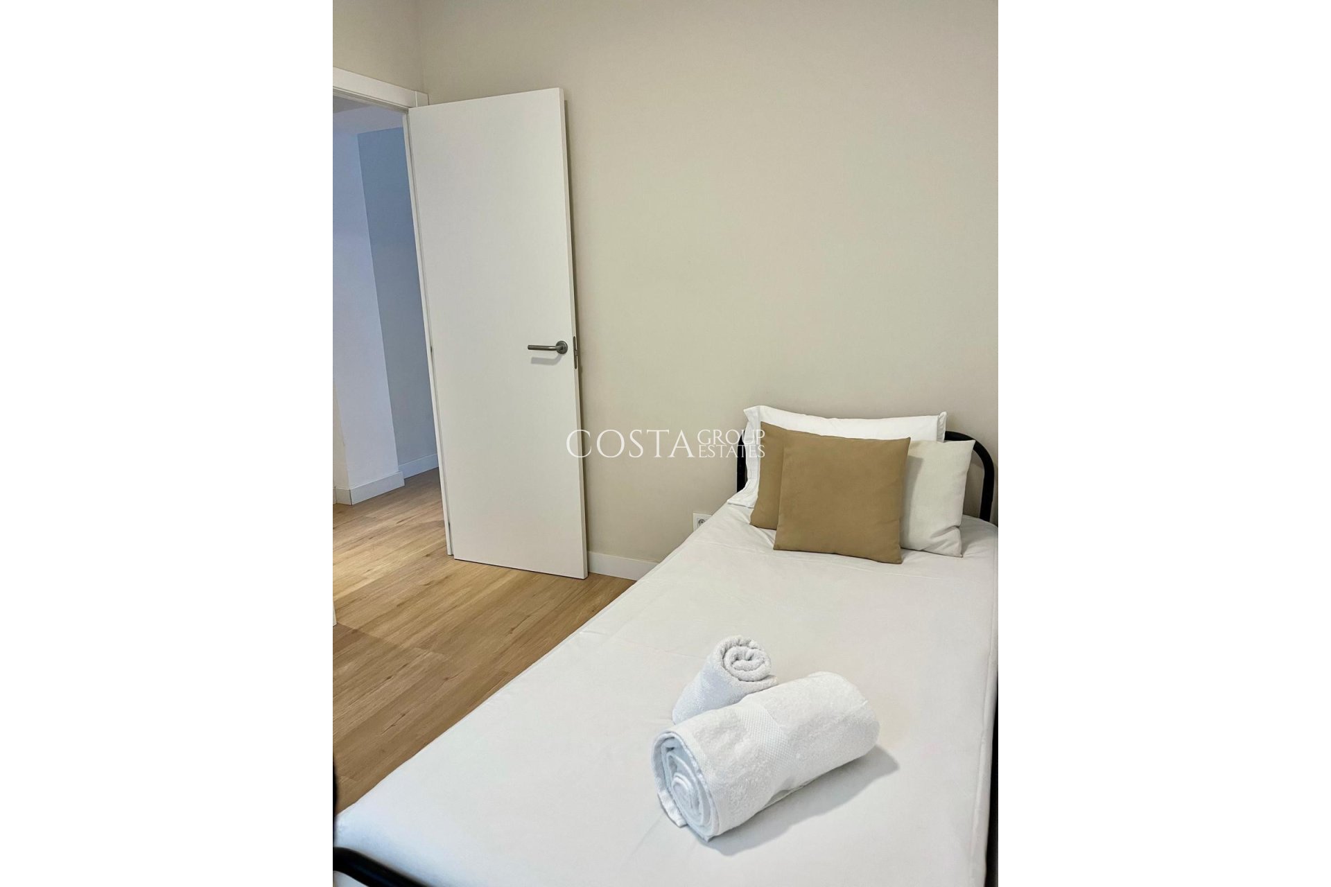 Revente - Apartments -
Alicante - Alicante Centro