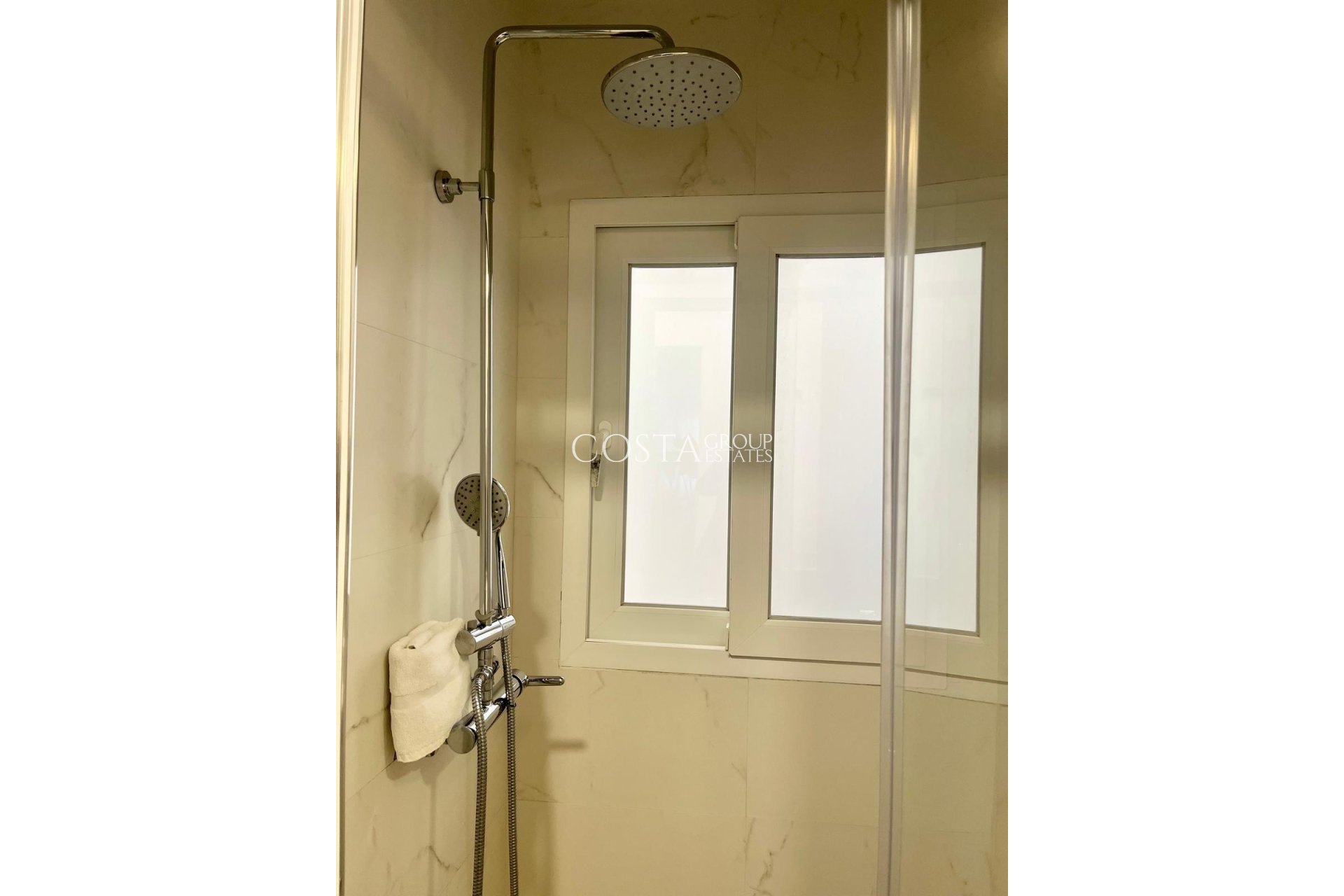 Revente - Apartments -
Alicante - Alicante Centro