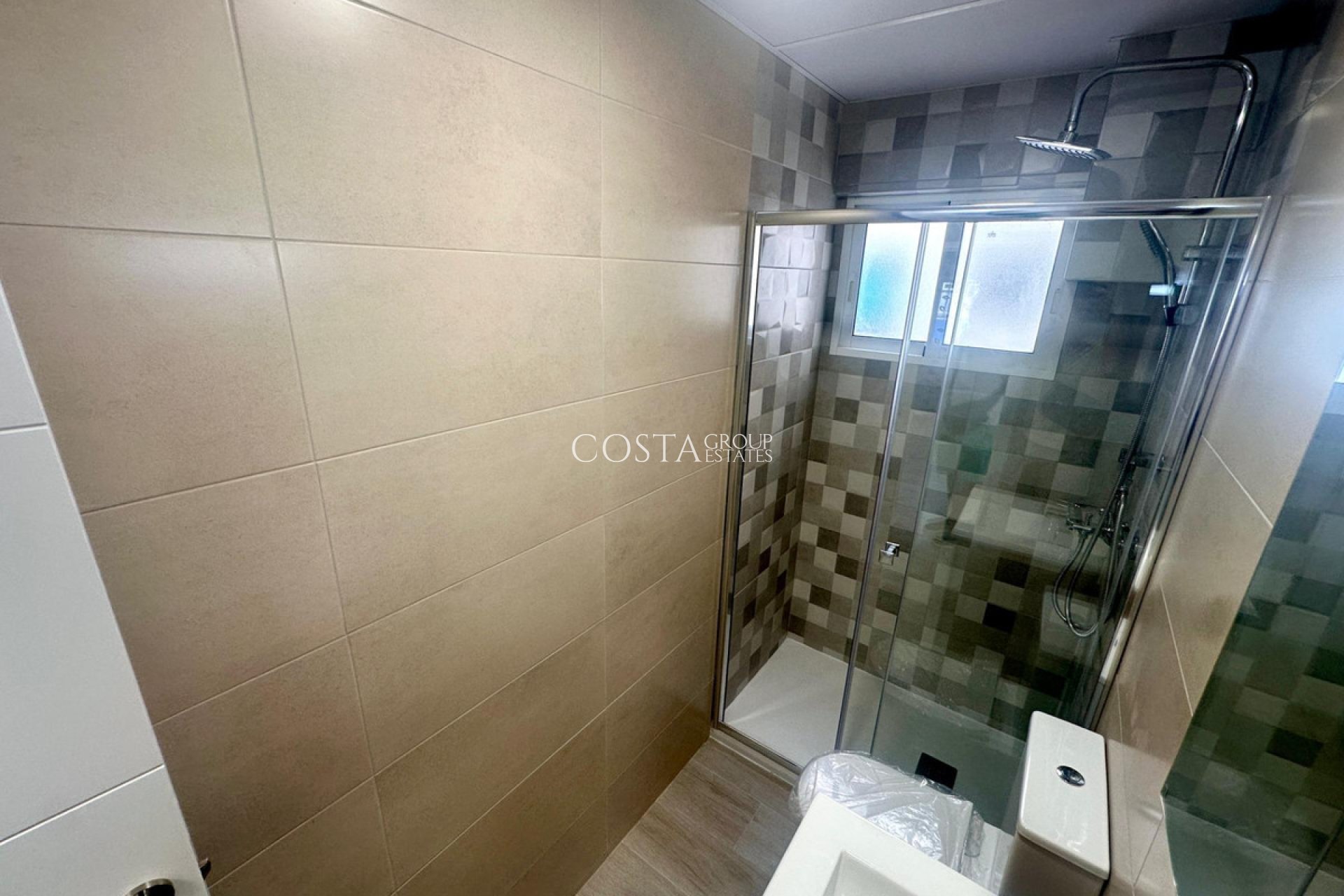 Revente - Apartments -
Alicante - Alicante Centro