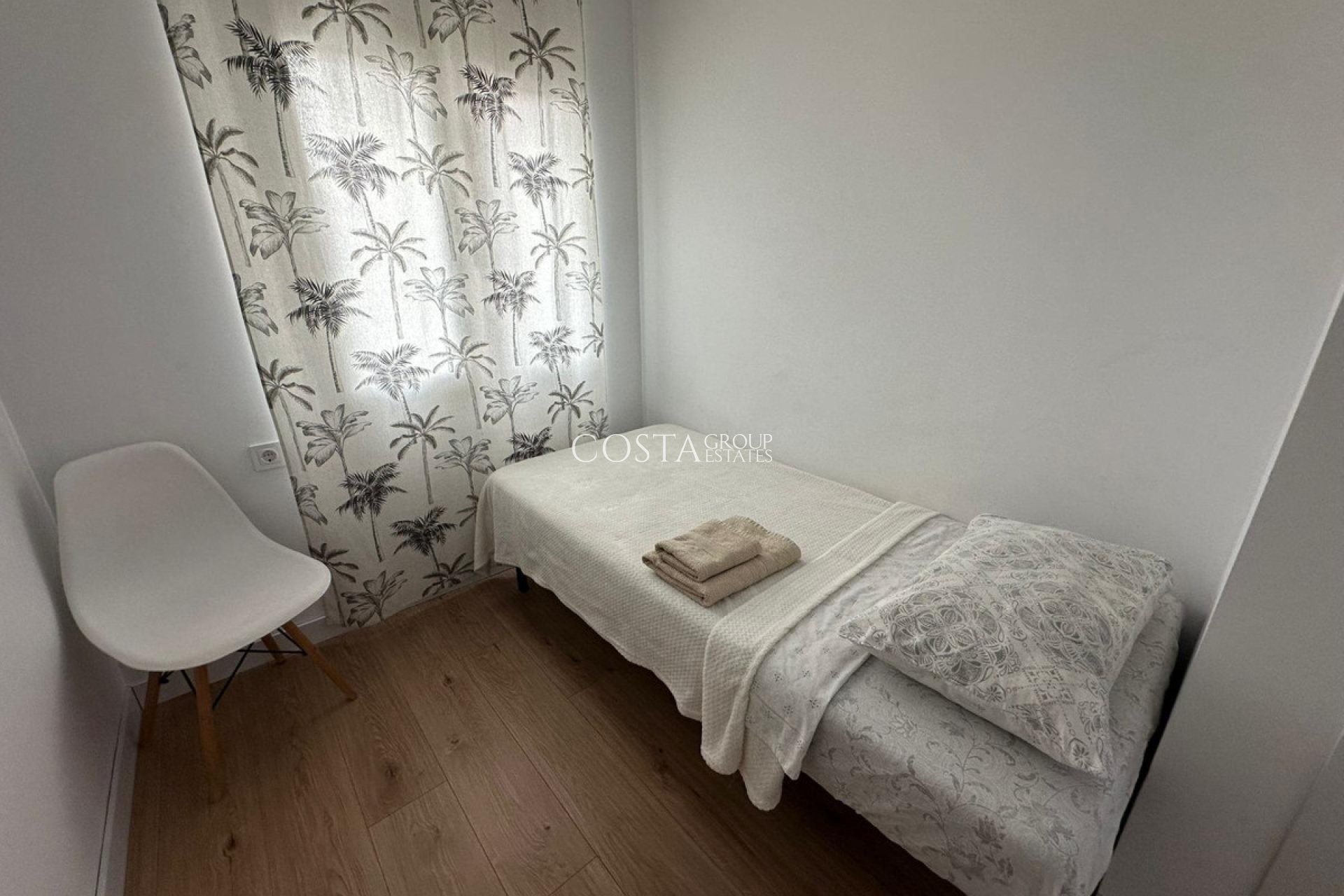 Revente - Apartments -
Alicante - Alicante Centro