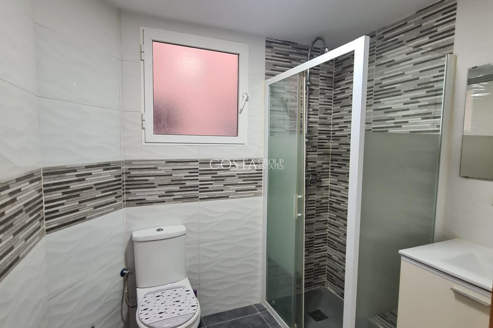 Revente - Apartments -
Alicante - Alicante Centro