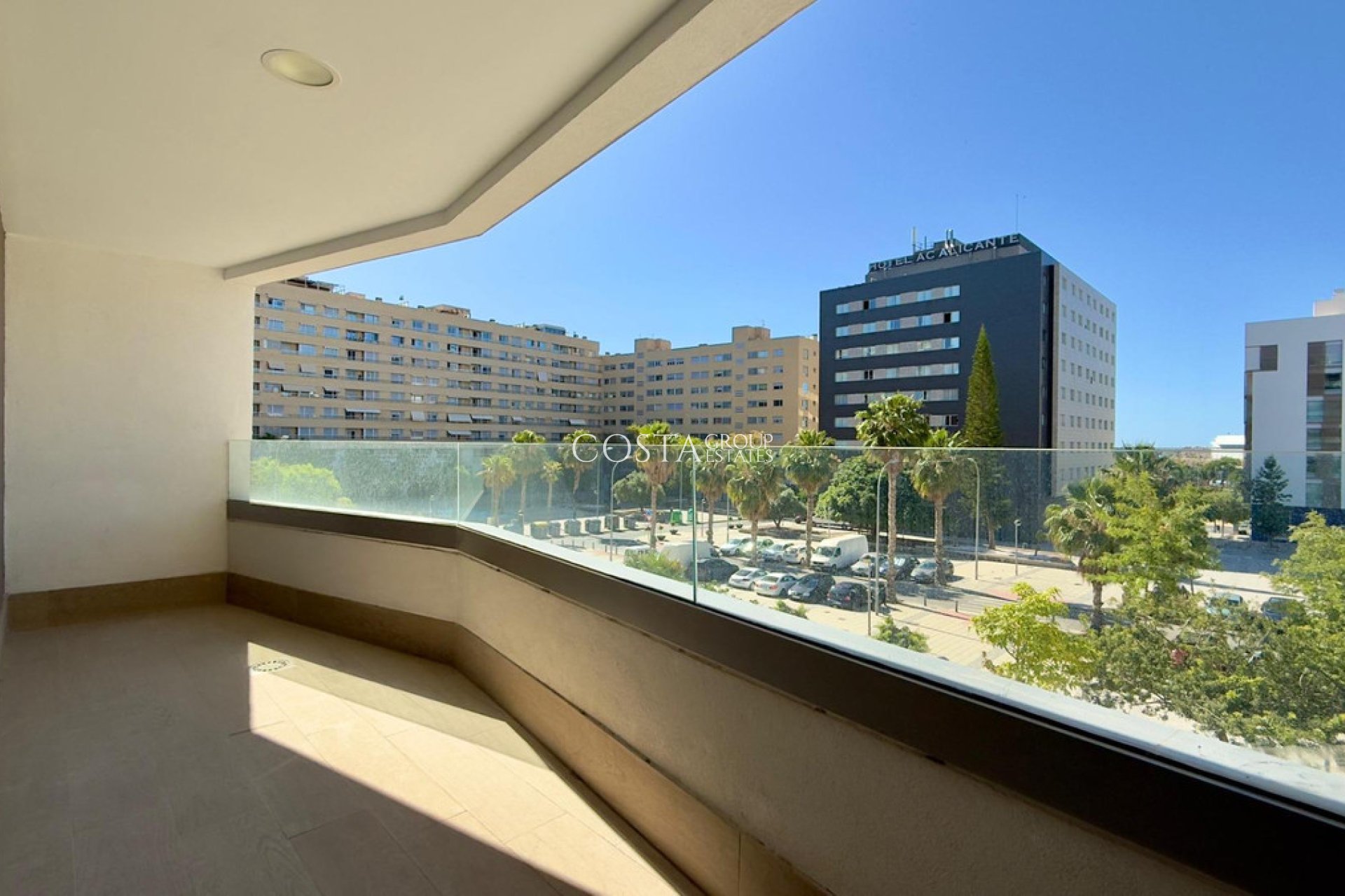 Revente - Apartments -
Alicante - Alicante Centro