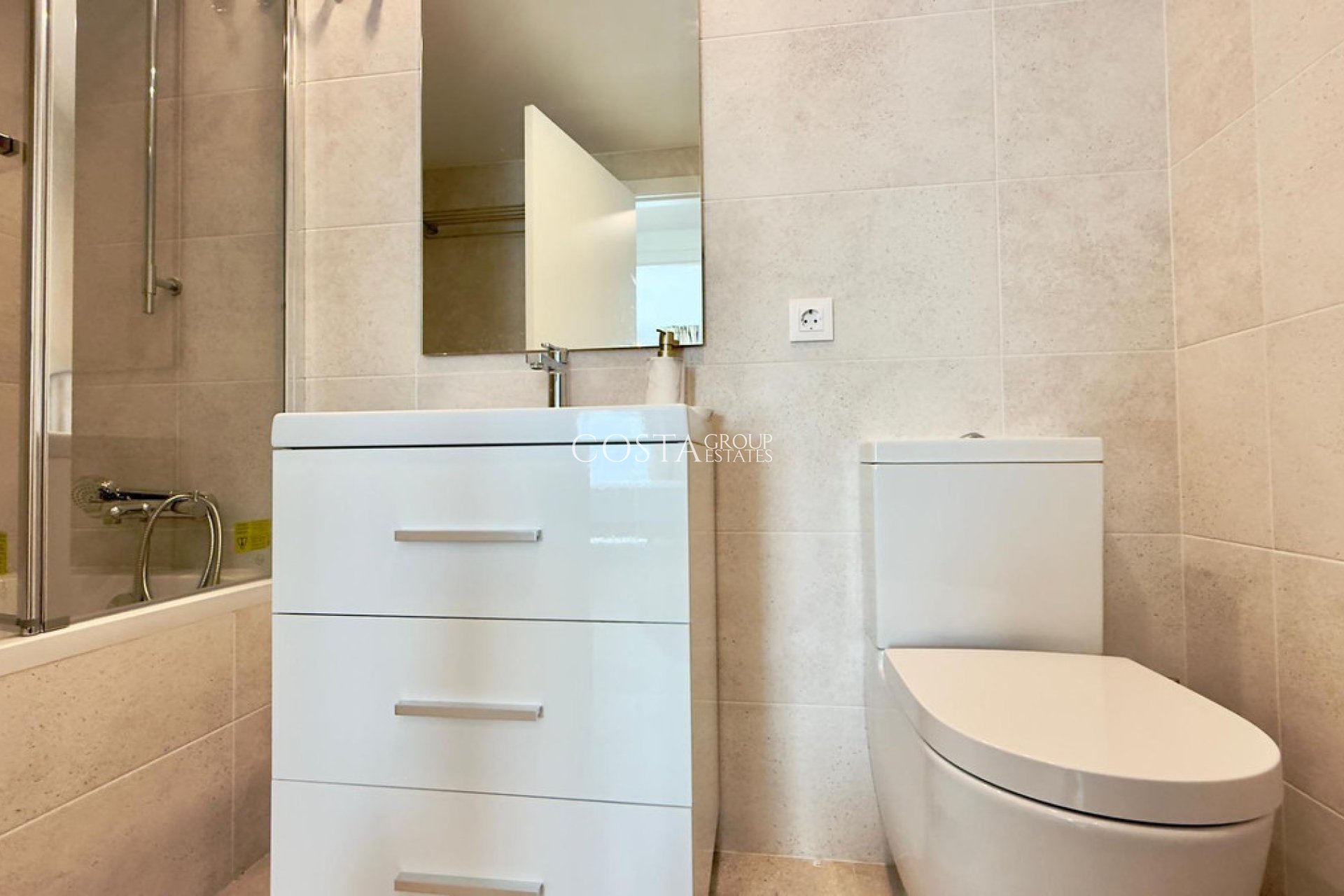 Revente - Apartments -
Alicante - Alicante Centro