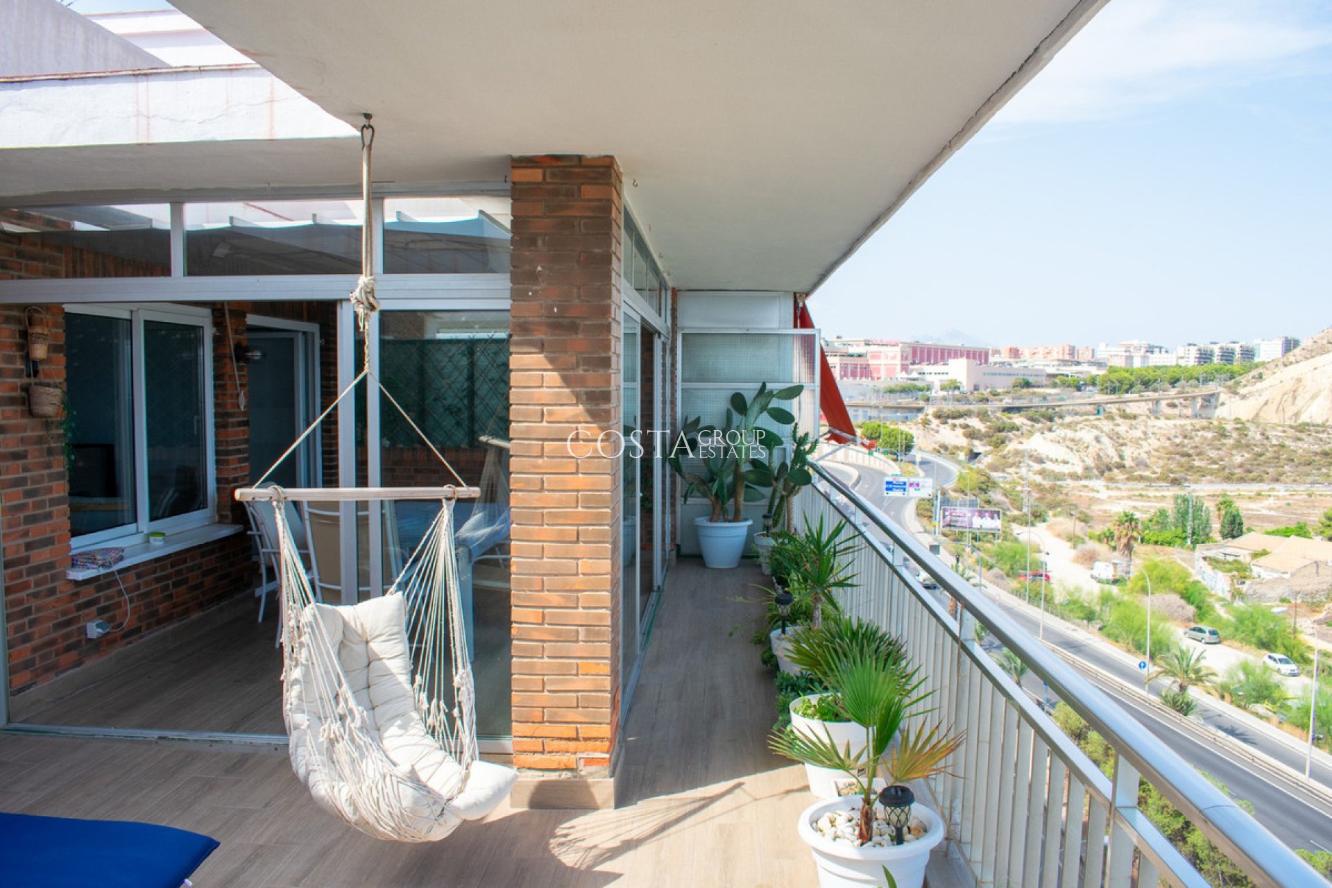 Revente - Apartments -
Alicante - Alicante Centro