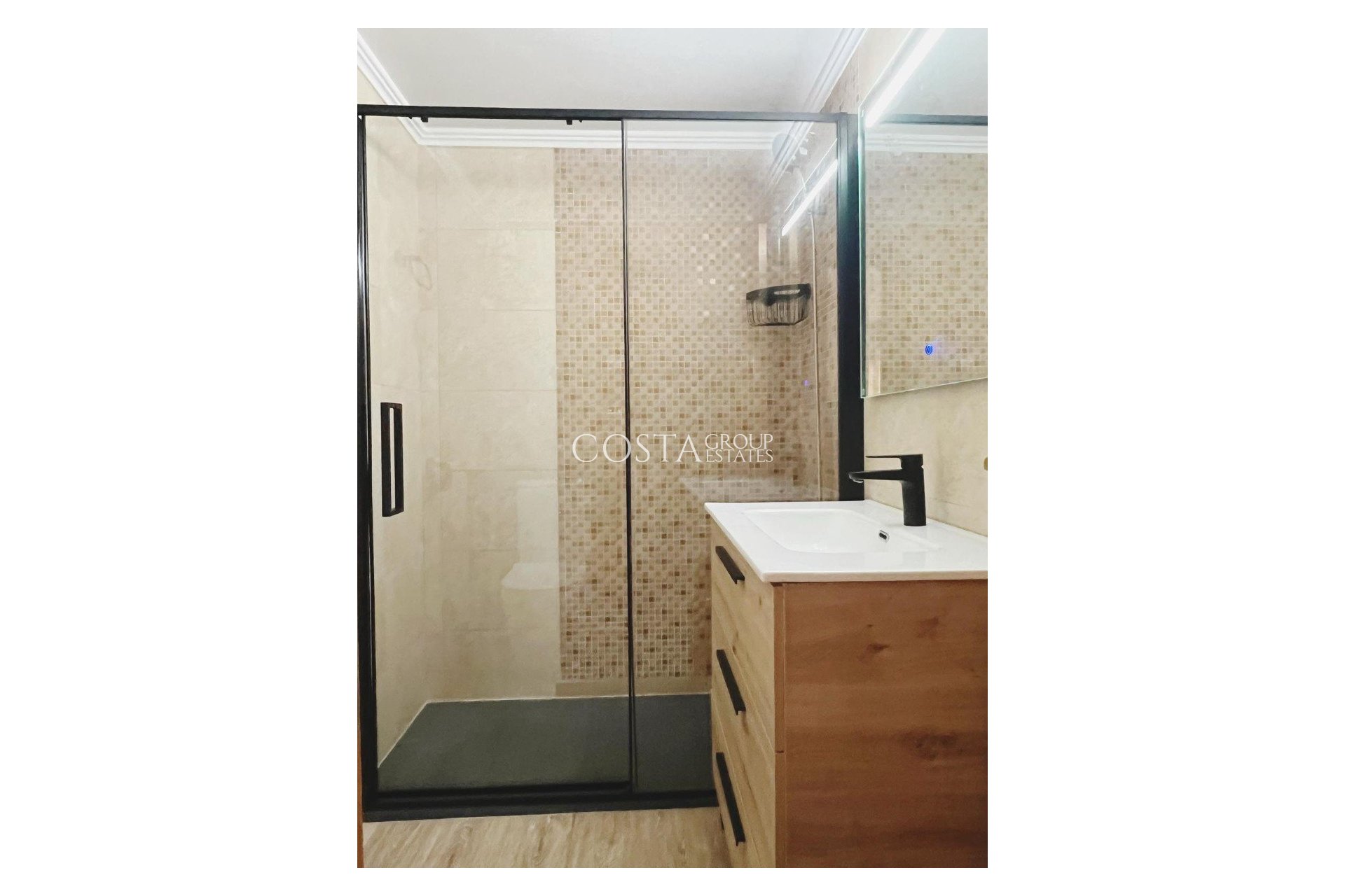 Revente - Apartments -
Alicante - Alicante Centro