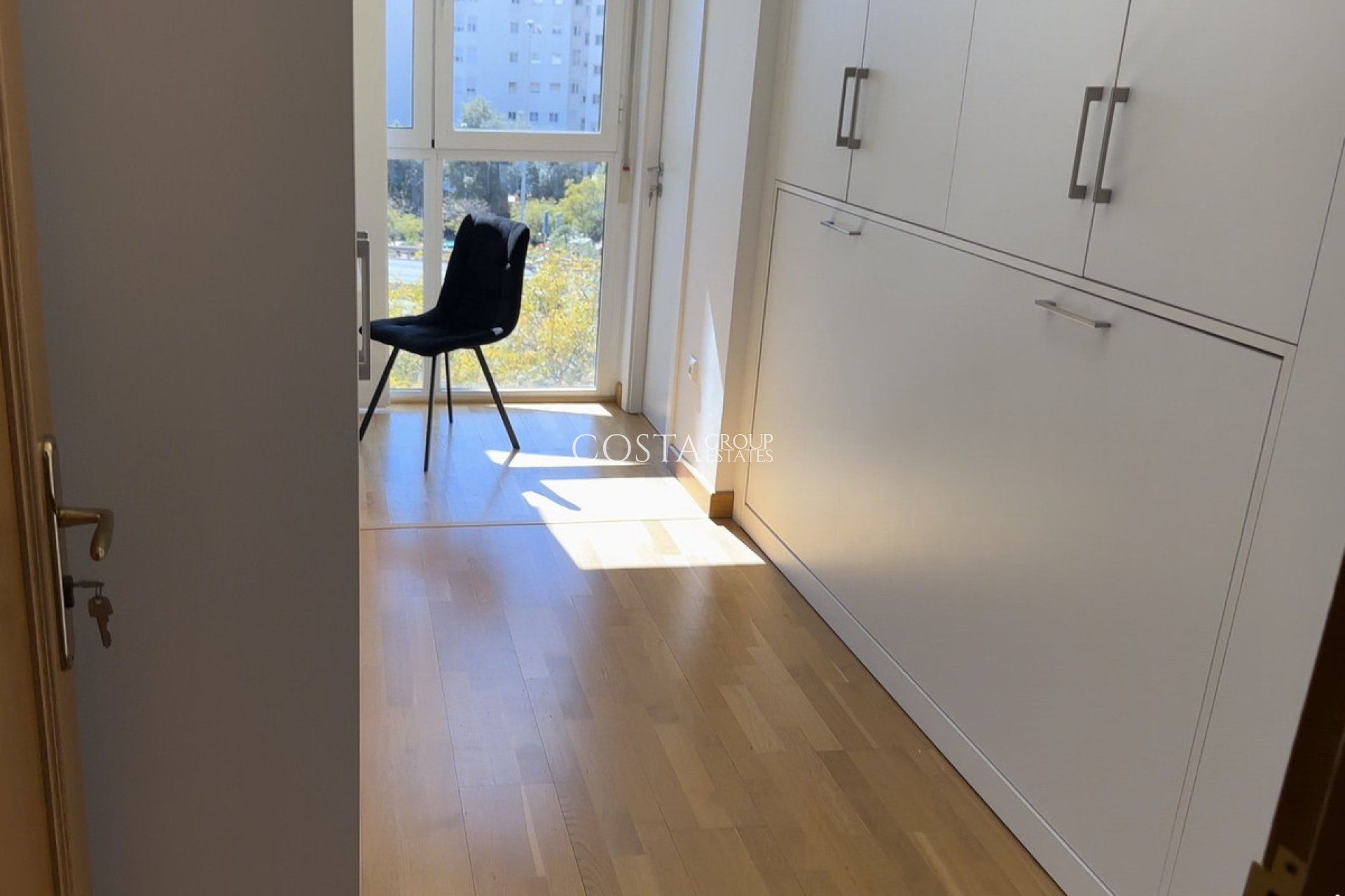 Revente - Apartments -
Alicante - Alicante Centro