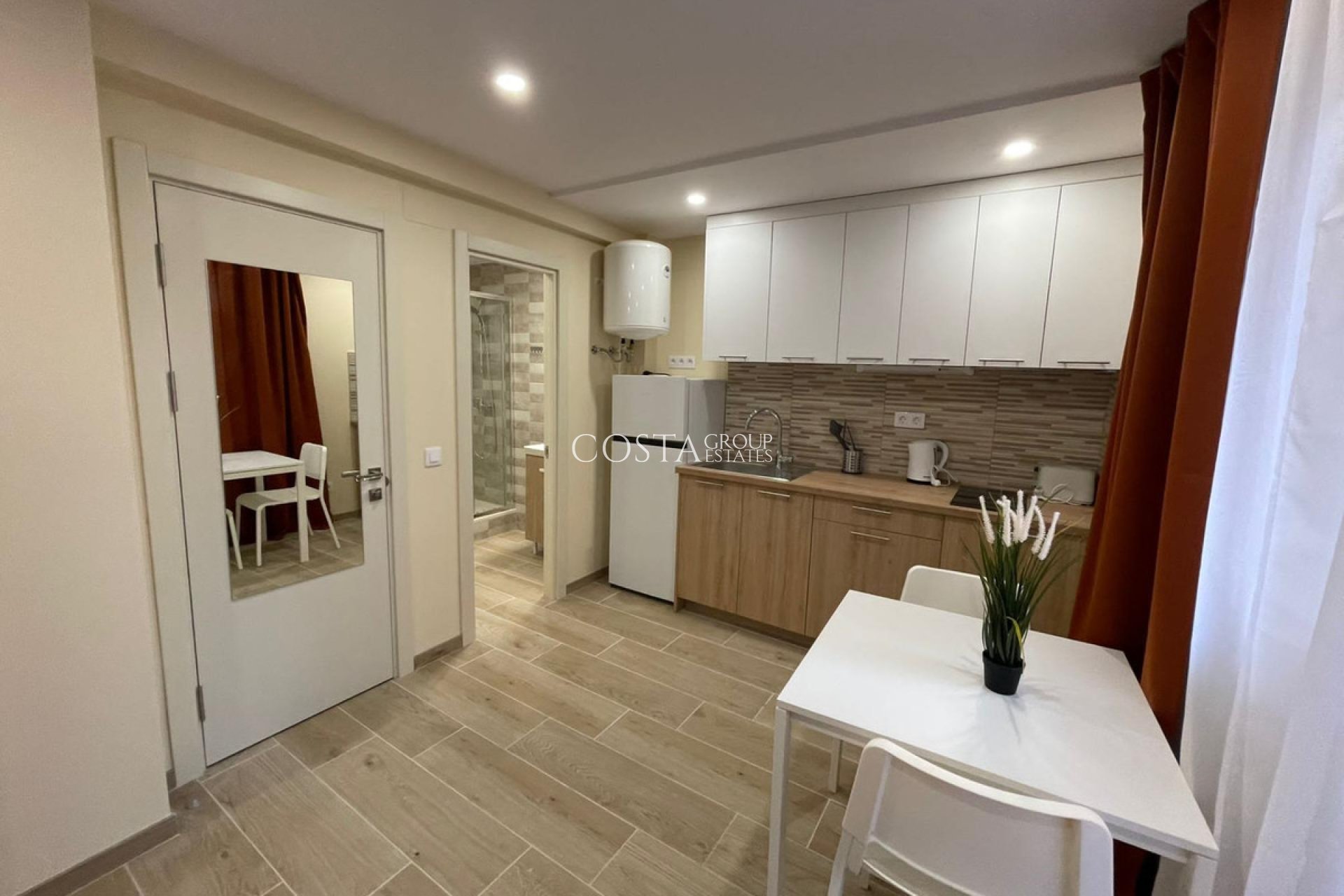 Revente - Apartments -
Alicante - Alicante Centro