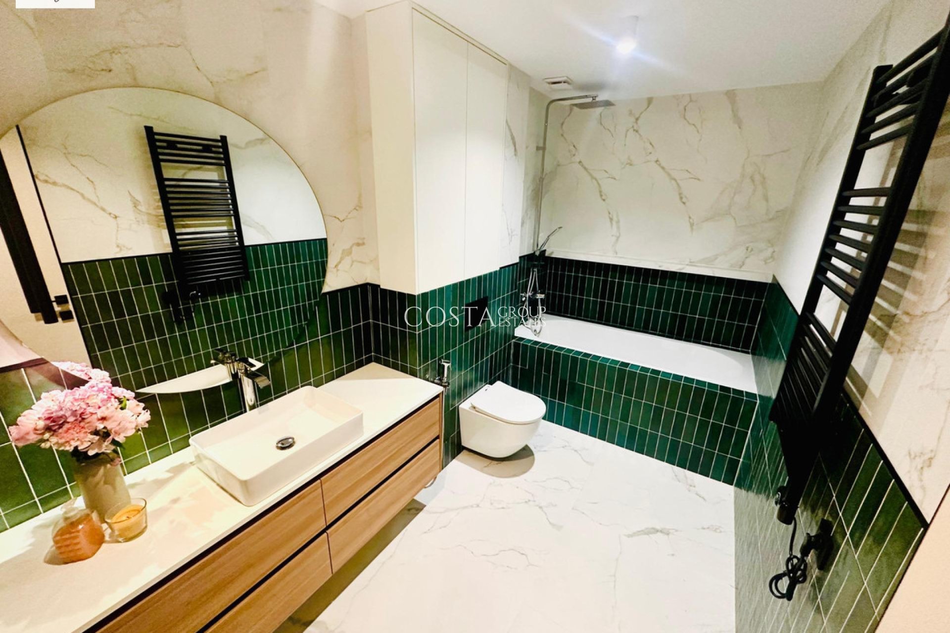 Revente - Apartments -
Alicante - Alicante Centro