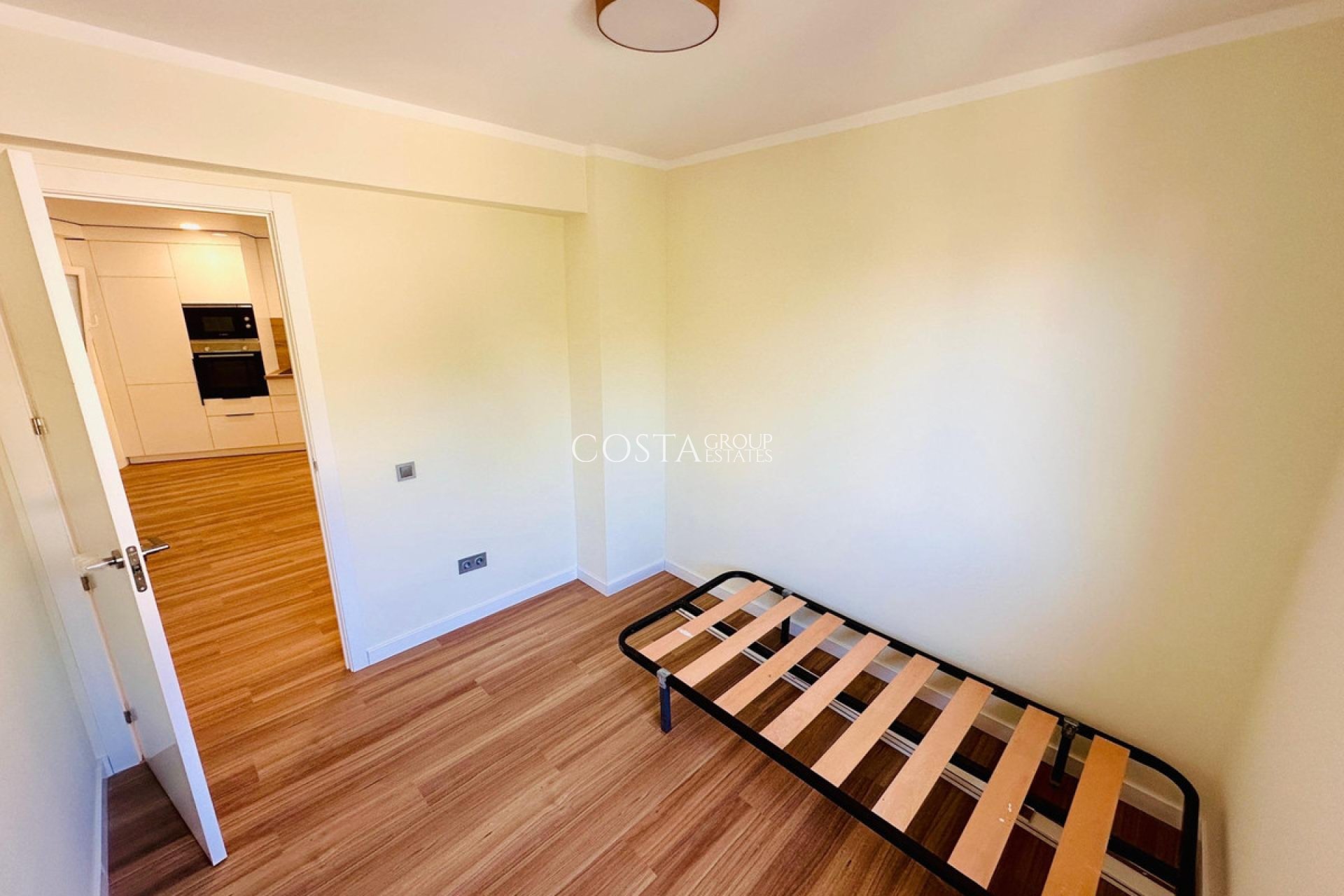 Revente - Apartments -
Alicante - Alicante Centro