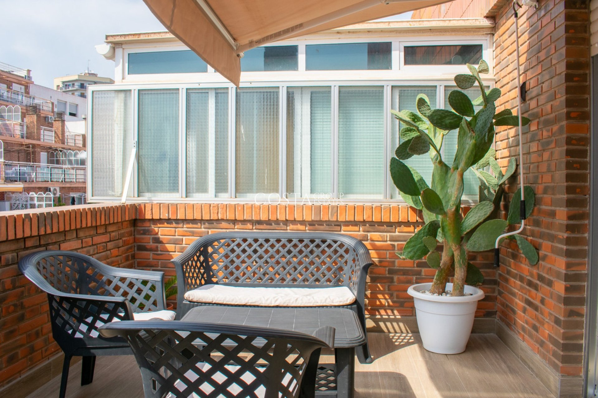 Revente - Apartments -
Alicante - Alicante Centro