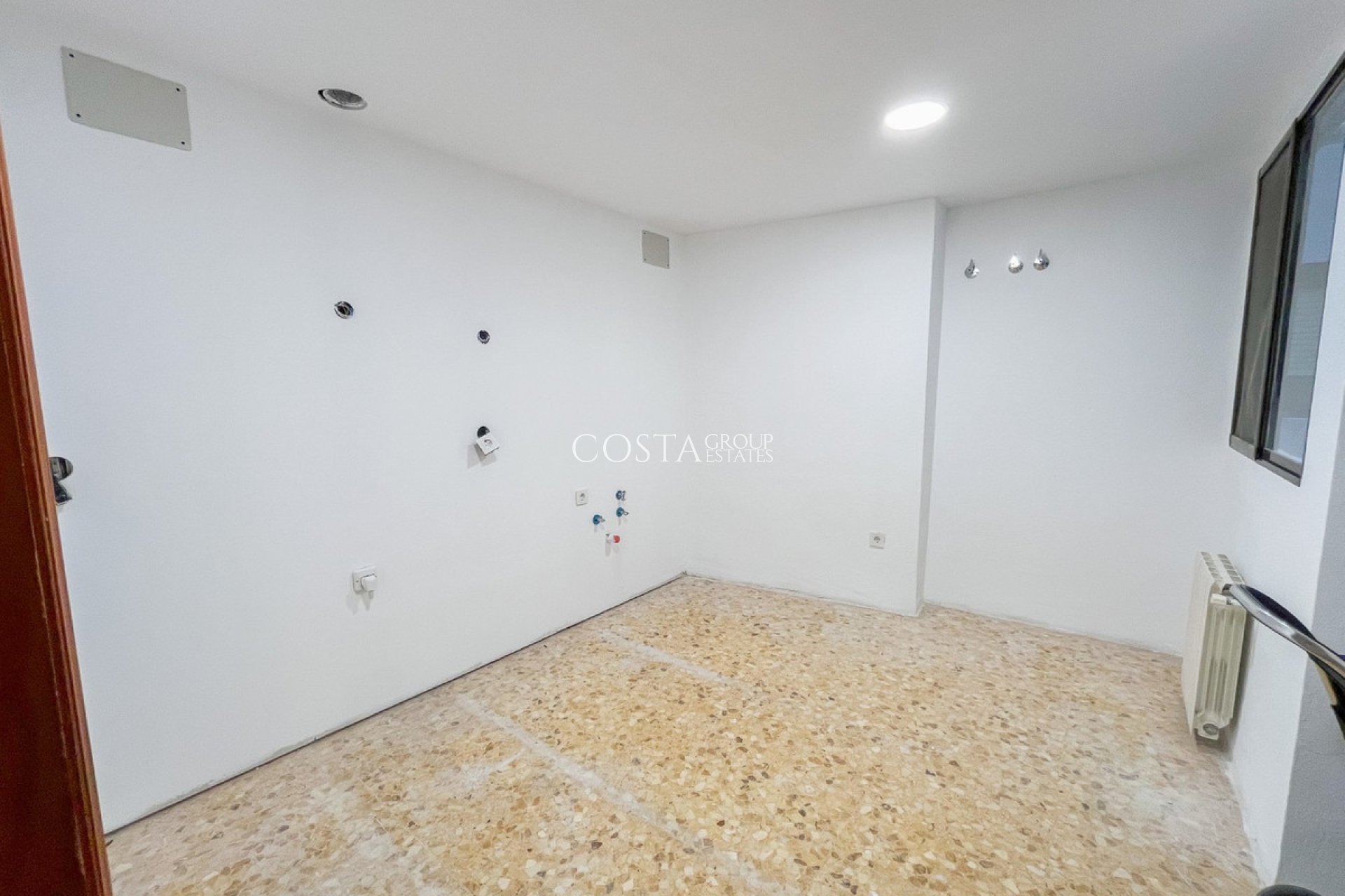 Revente - Apartments -
Alicante - Alicante Centro