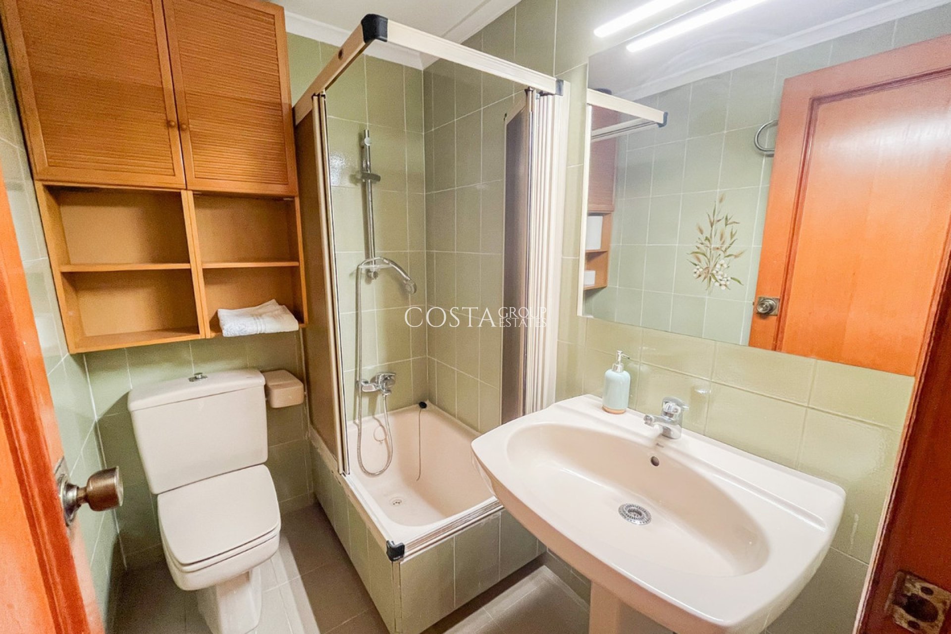 Revente - Apartments -
Alicante - Alicante Centro