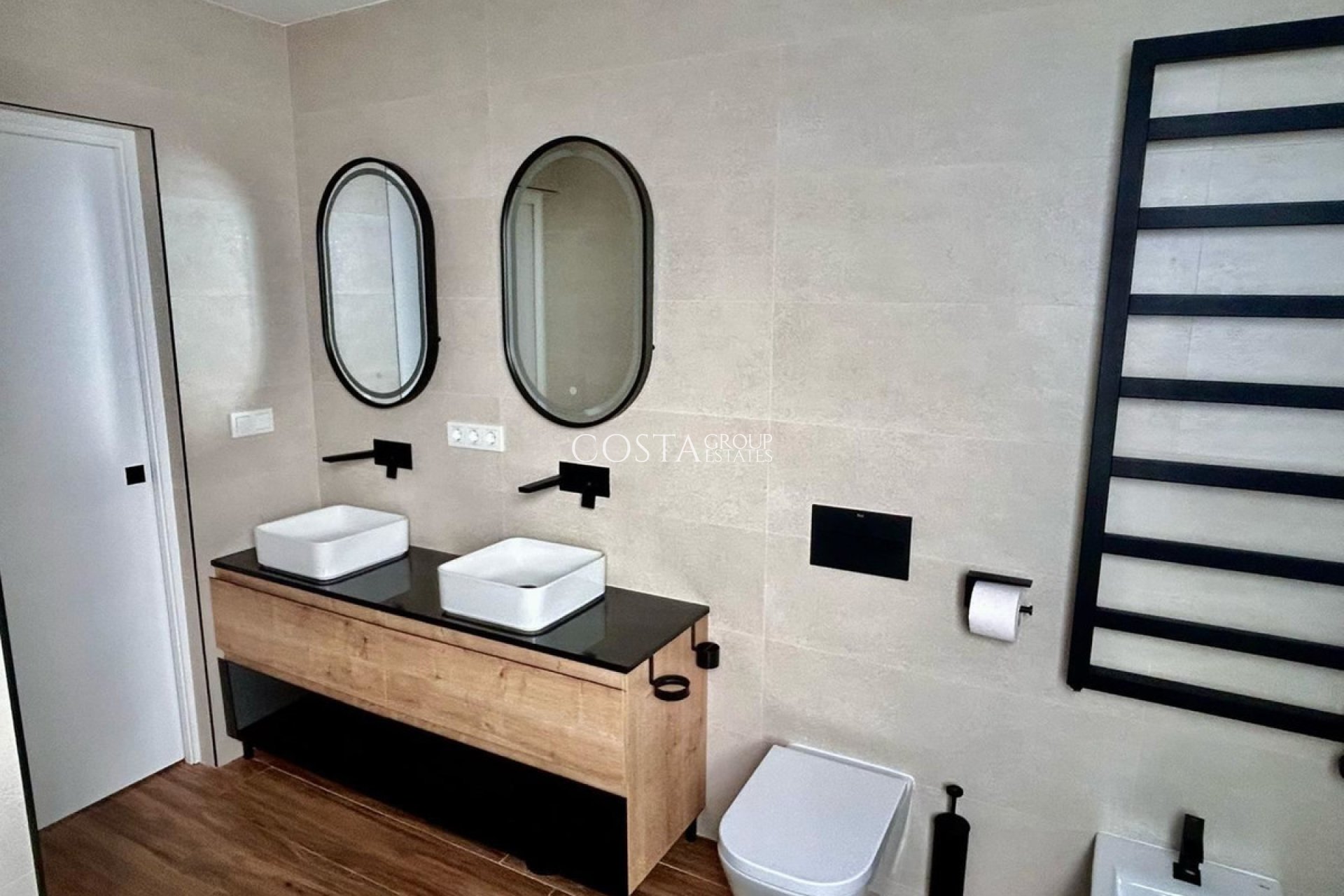 Revente - Apartments -
Alicante City - Alicante City Centro