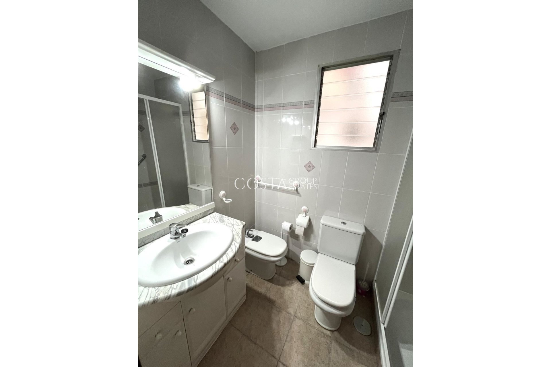 Revente - Apartments -
Alicante City - Alicante City Centro