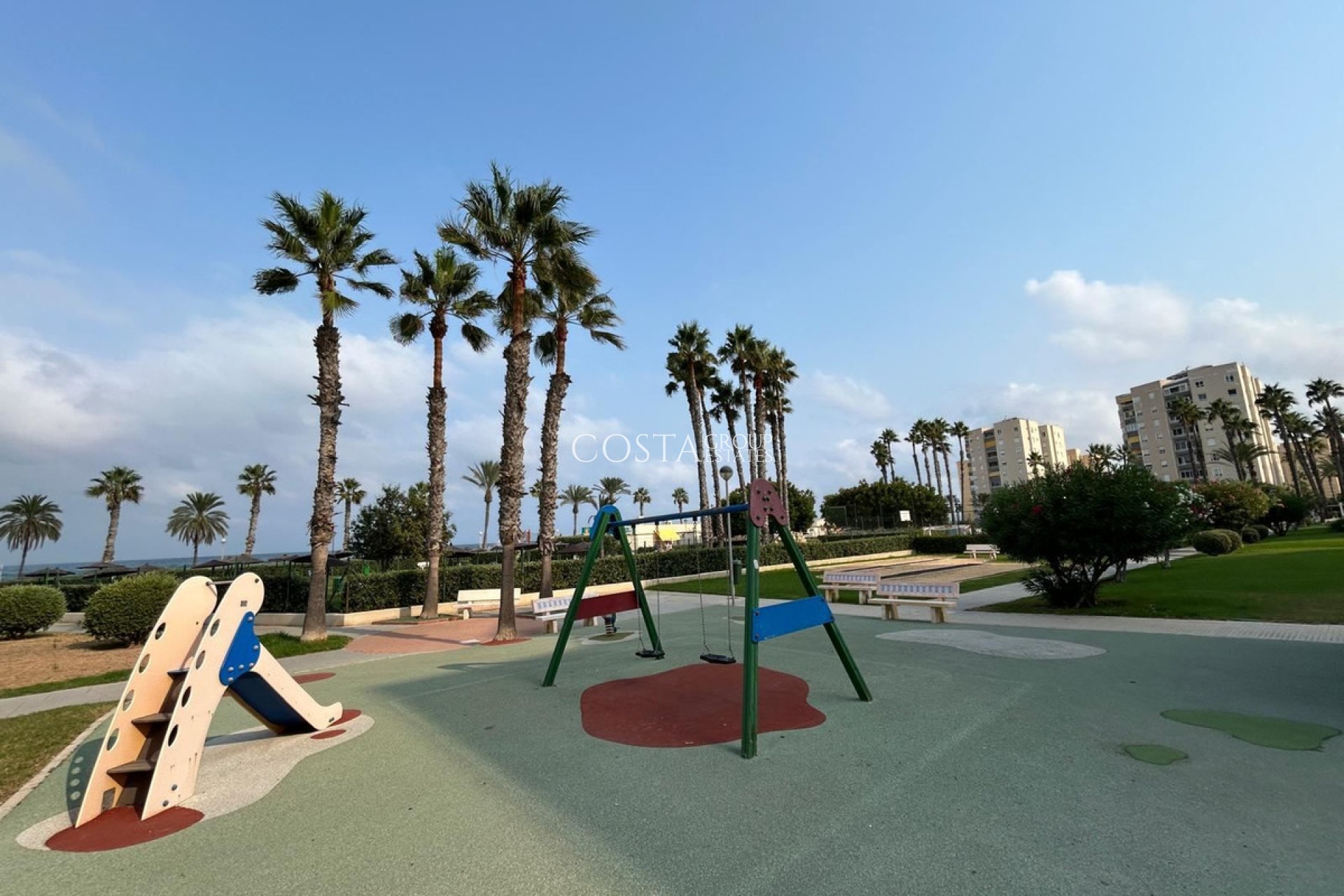 Revente - Apartments -
Alicante City - Alicante City Centro