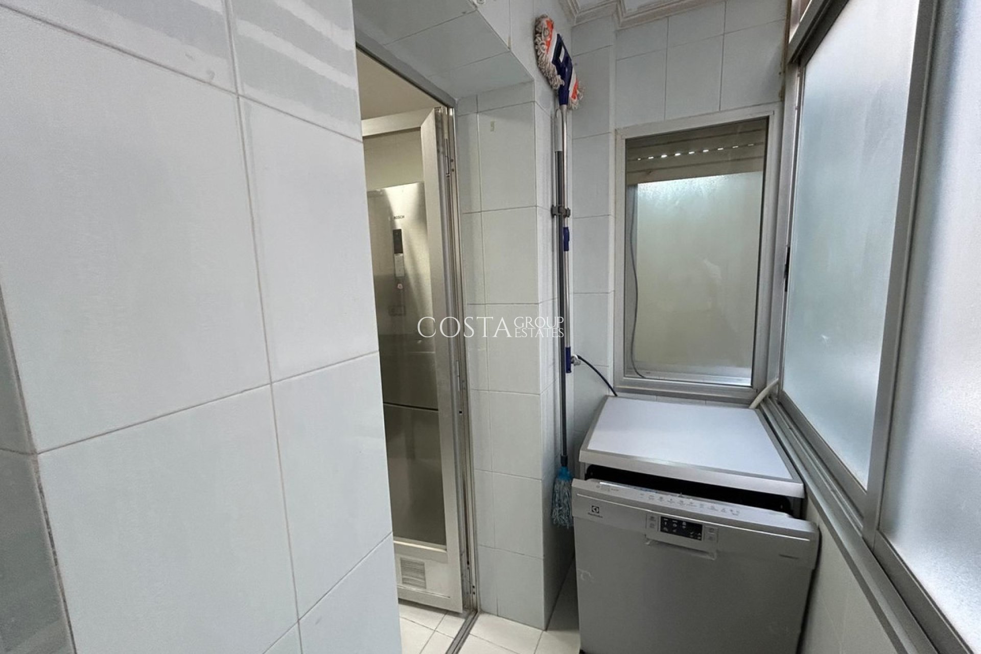 Revente - Apartments -
Alicante City - Alicante City Centro