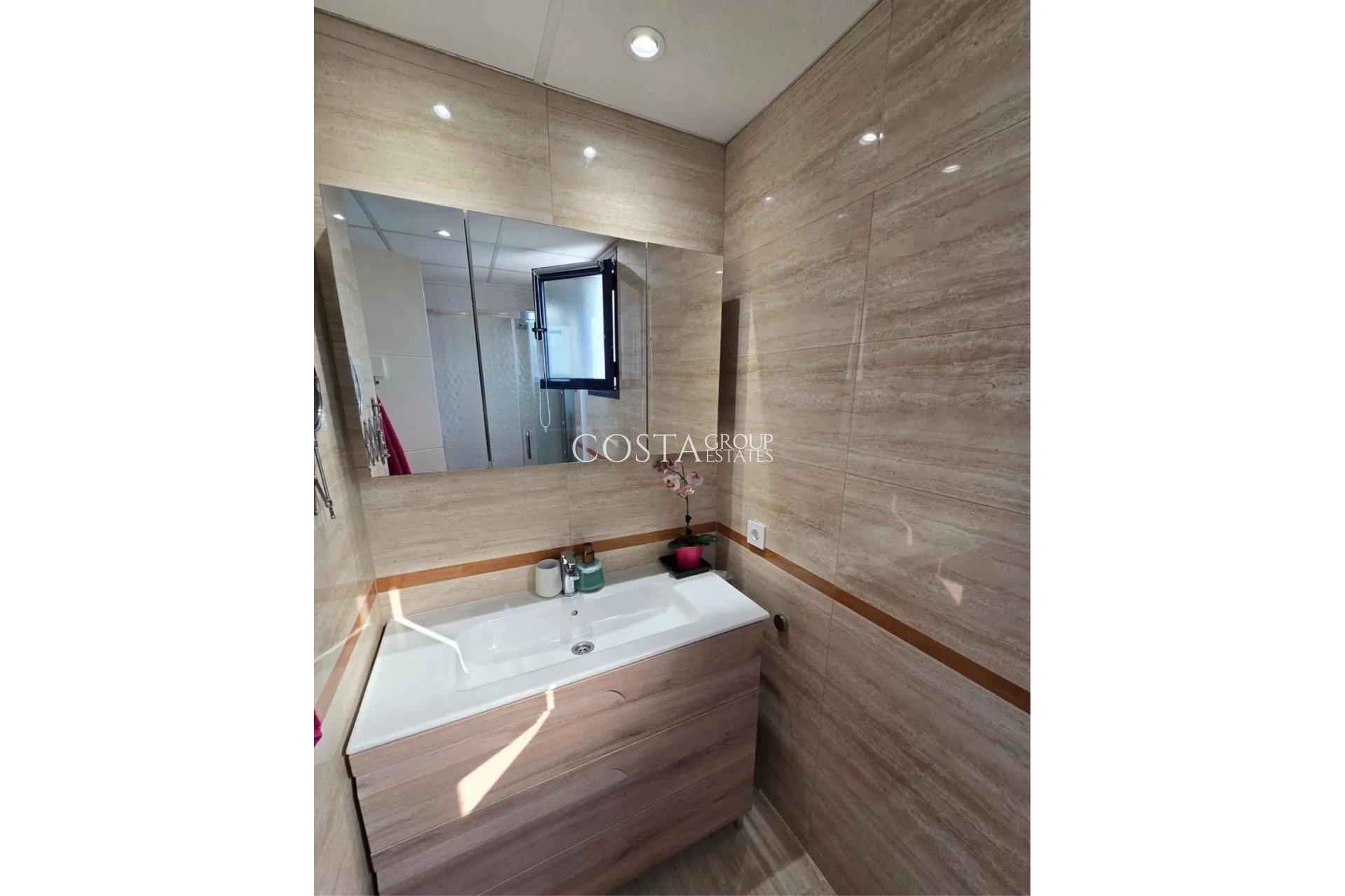 Revente - Apartments -
Alicante City - Alicante City Centro