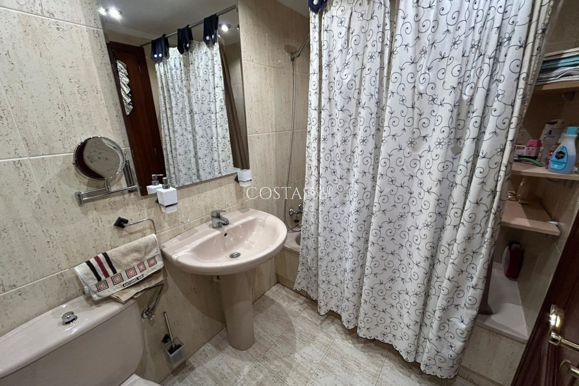 Revente - Apartments -
Alicante City - Alicante City Centro