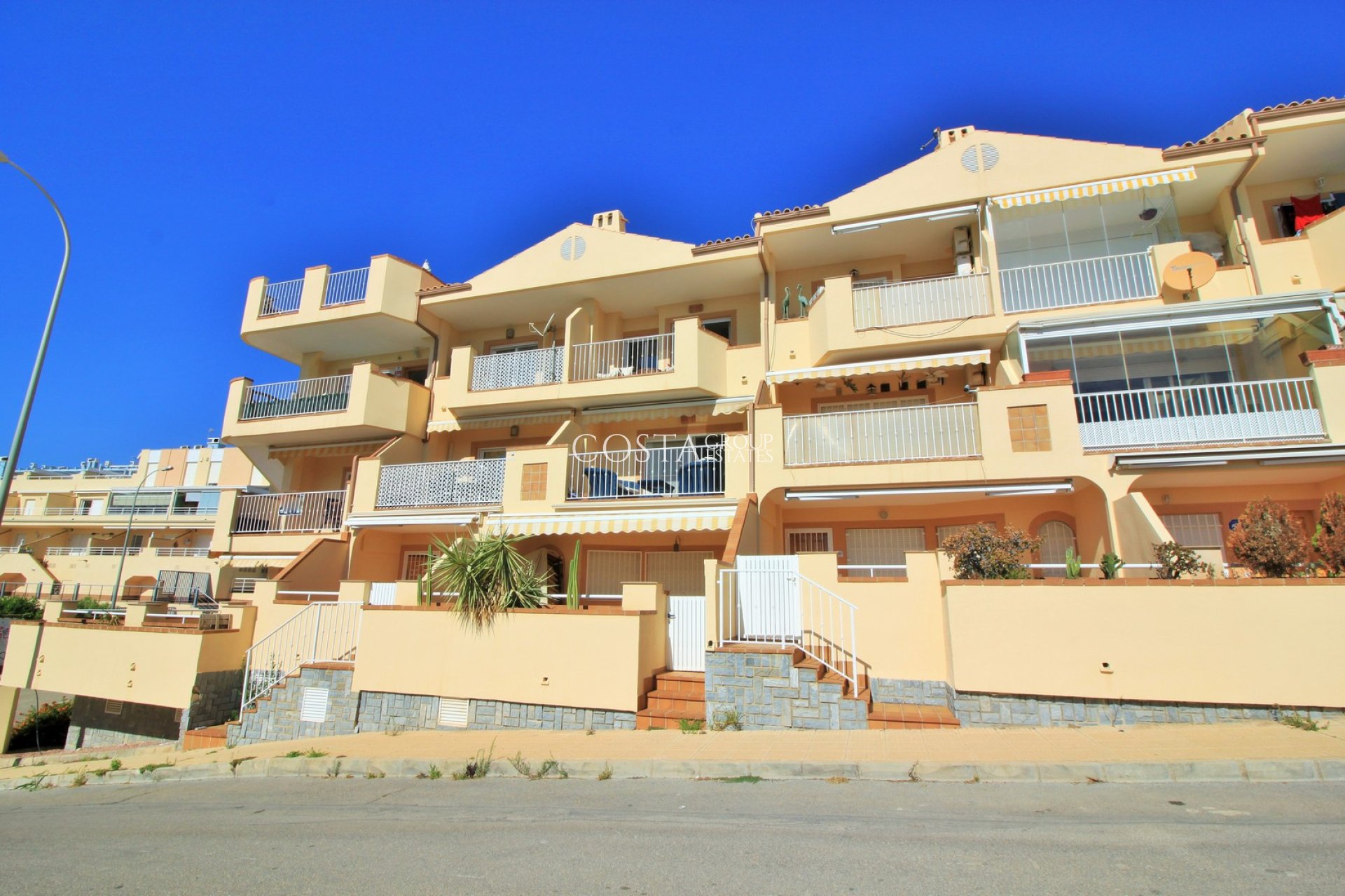 Revente - Apartments -
Cabo Roig